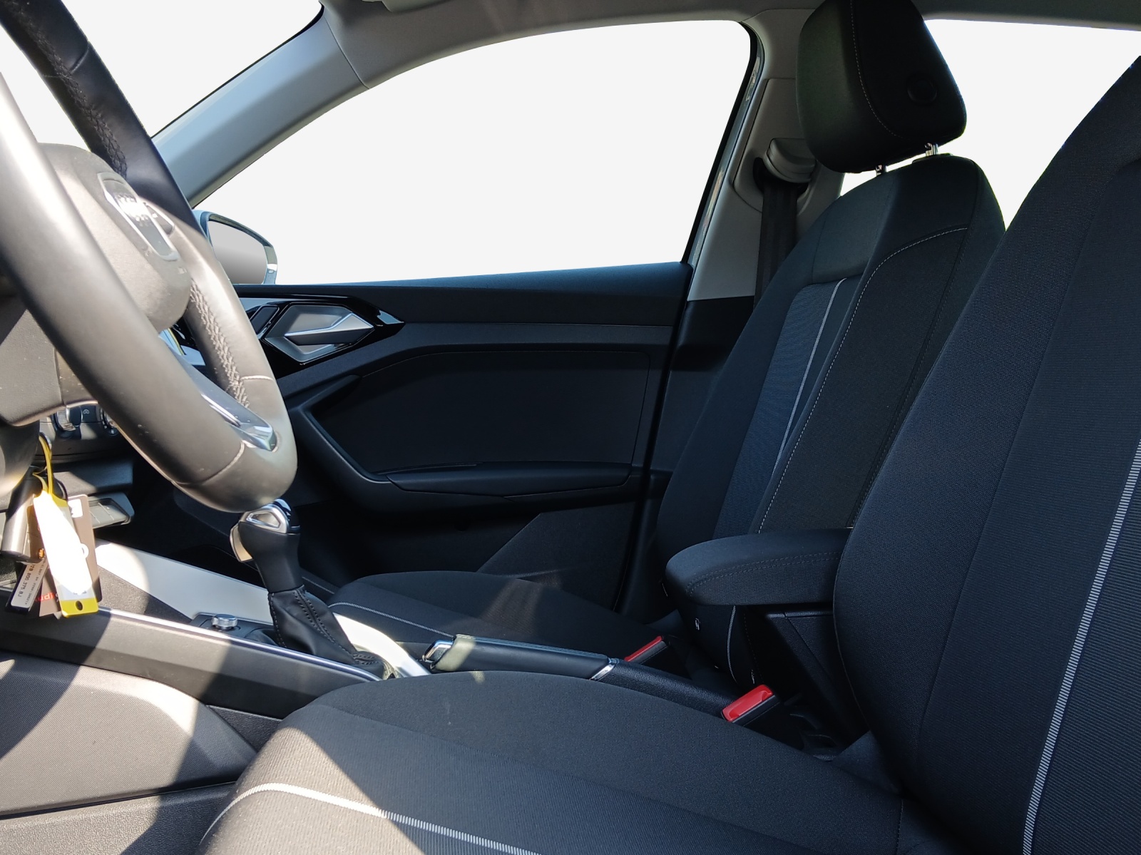 AUDI A1 Sportback 30 TFSI Attraction S-tronic-image-7