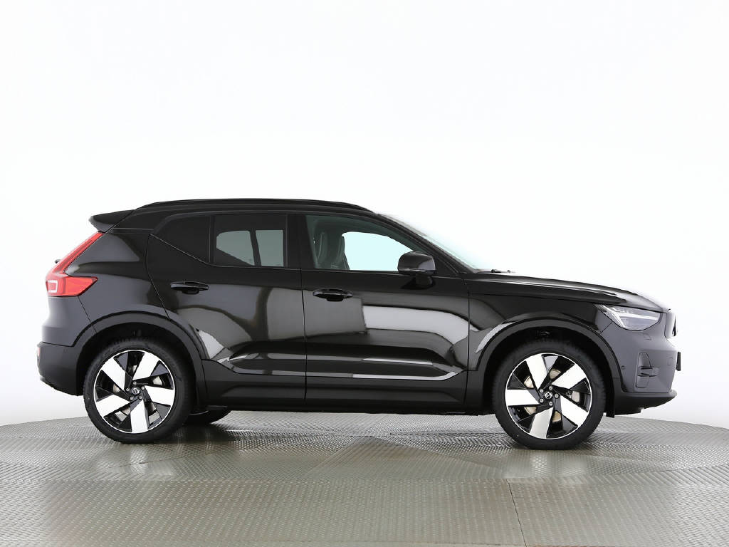 VOLVO EX40 Twin Ultra AWD XCENTRIC-image-9