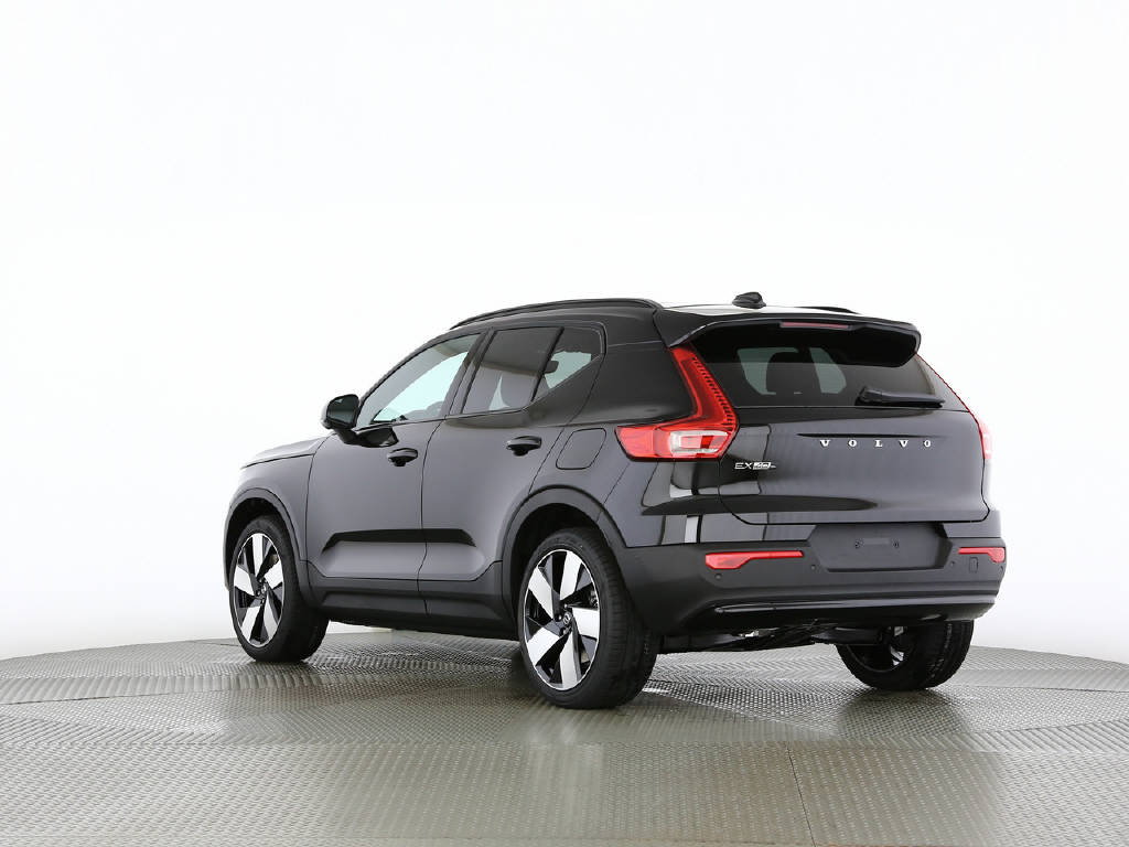 VOLVO EX40 Twin Ultra AWD XCENTRIC-image-15