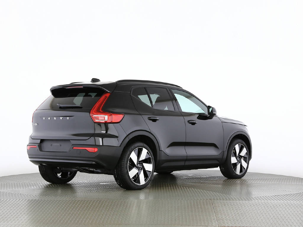 VOLVO EX40 Twin Ultra AWD XCENTRIC-image-7