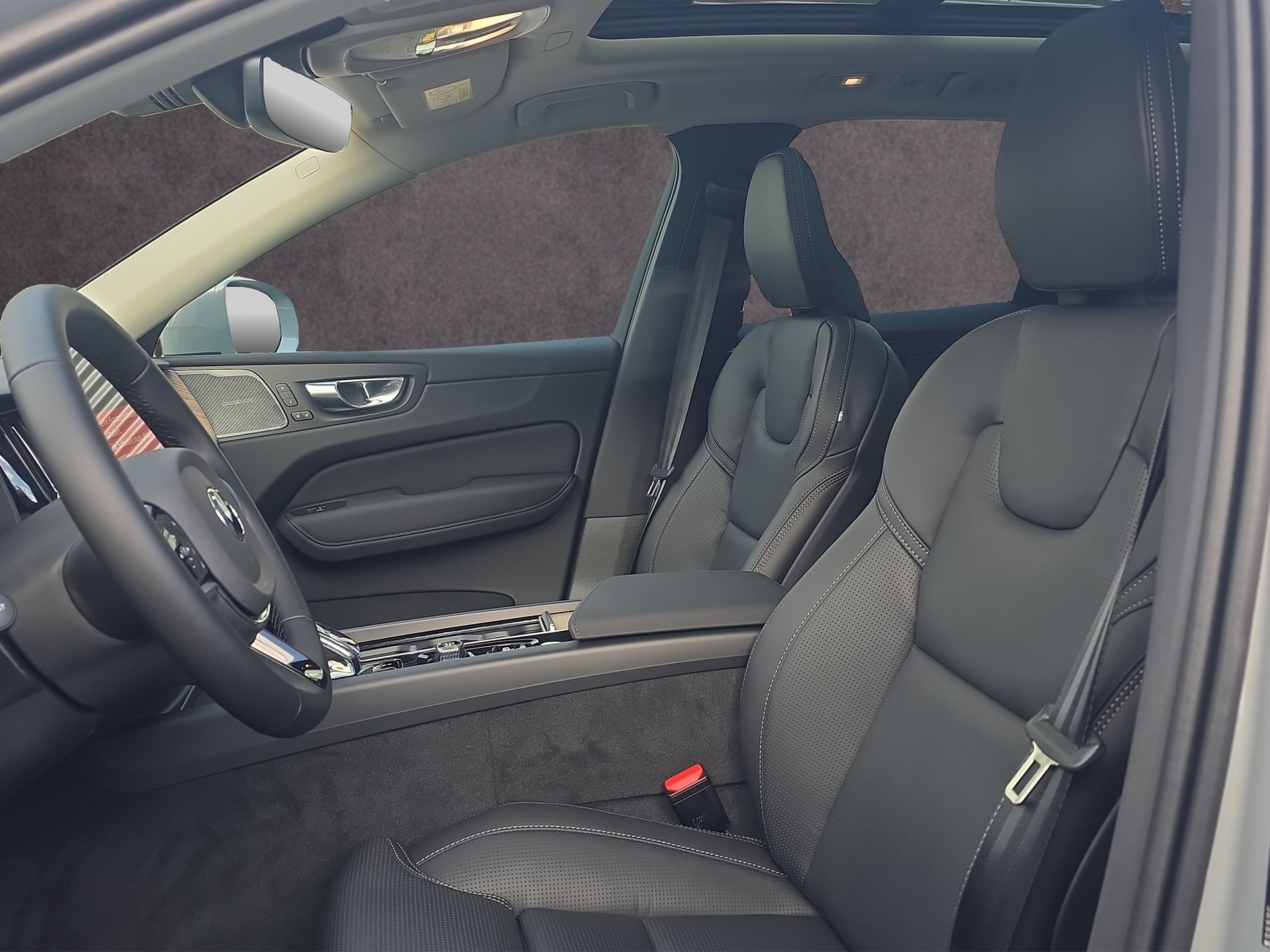 VOLVO XC60 2.0 T6 TE Ultra Bright eAWD-image-10