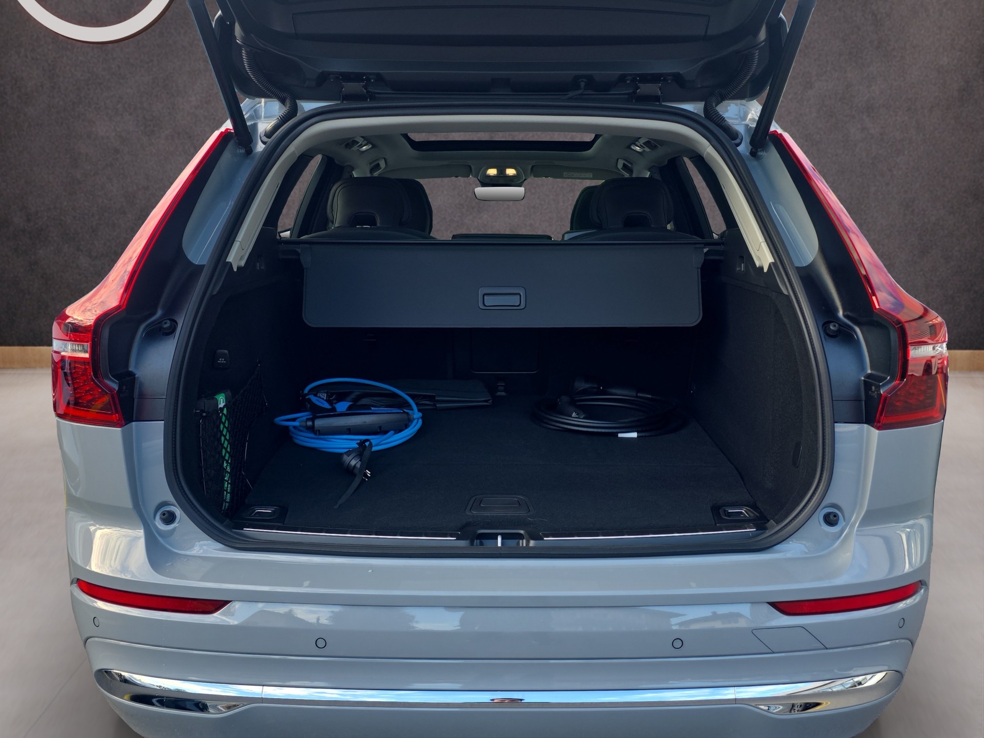 VOLVO XC60 2.0 T6 TE Ultra Bright eAWD-image-8