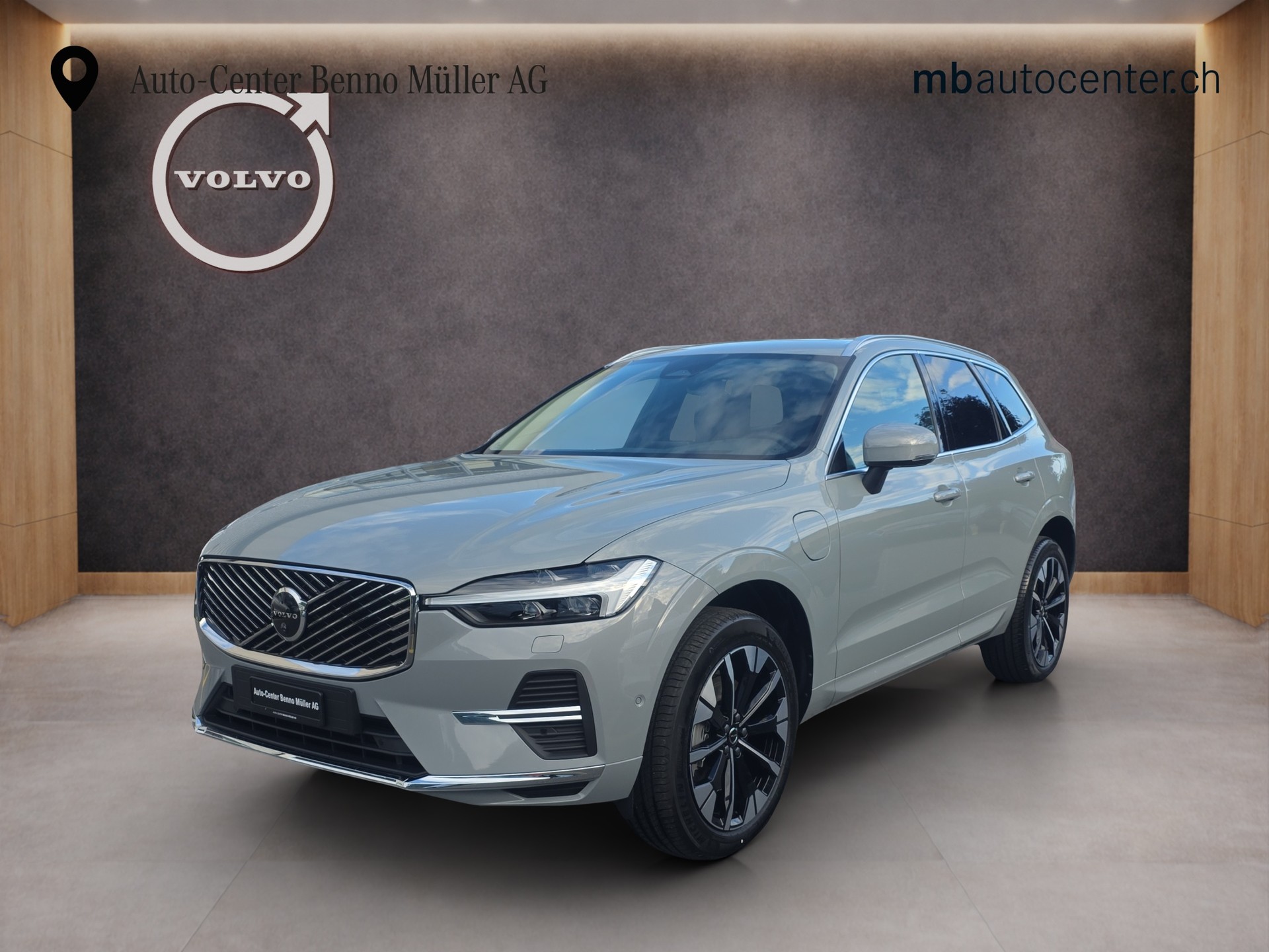 VOLVO XC60 2.0 T6 TE Ultra Bright eAWD-image-0