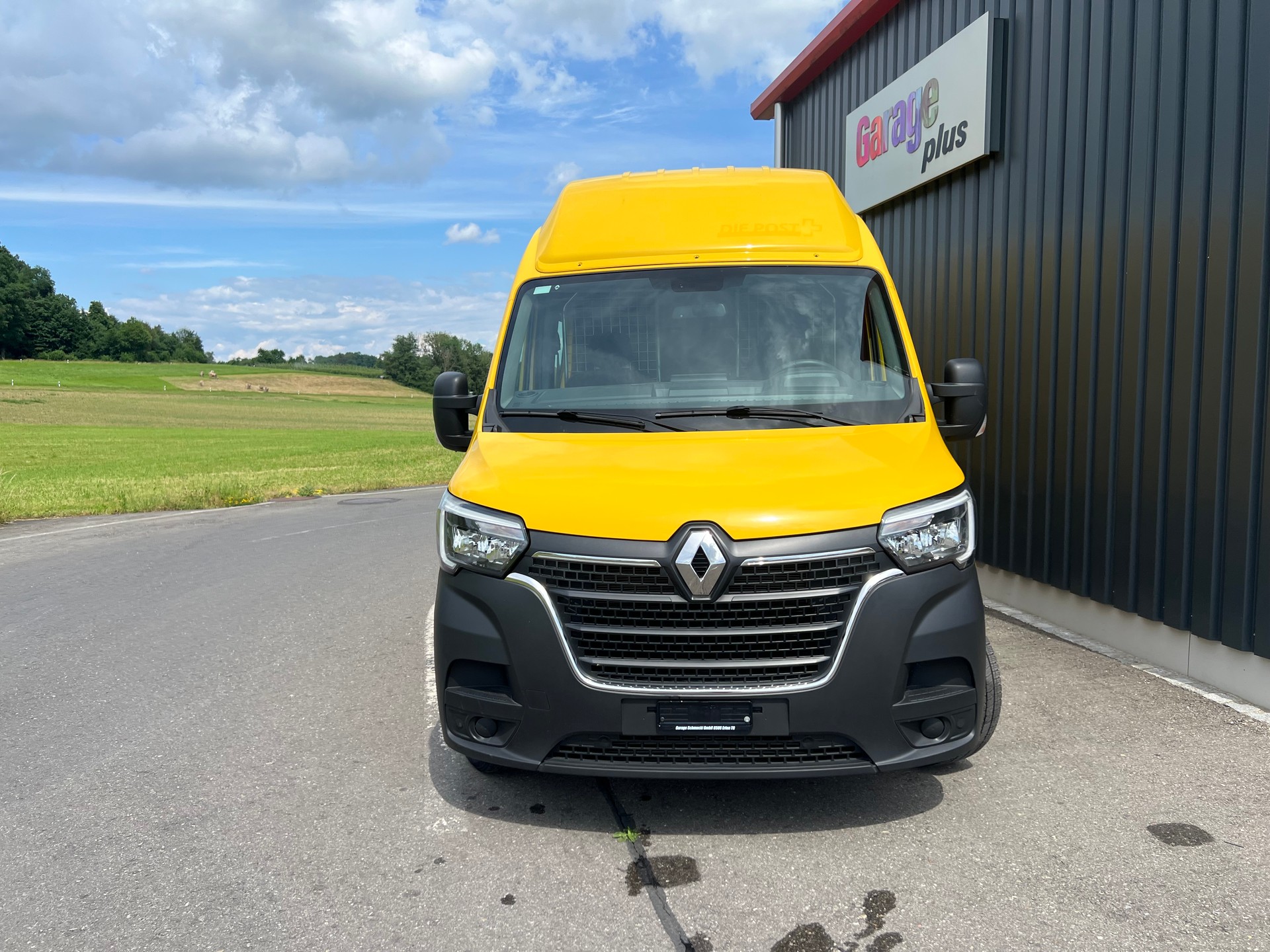 RENAULT Master T35 2.3dCi 135 L3H3-image-1