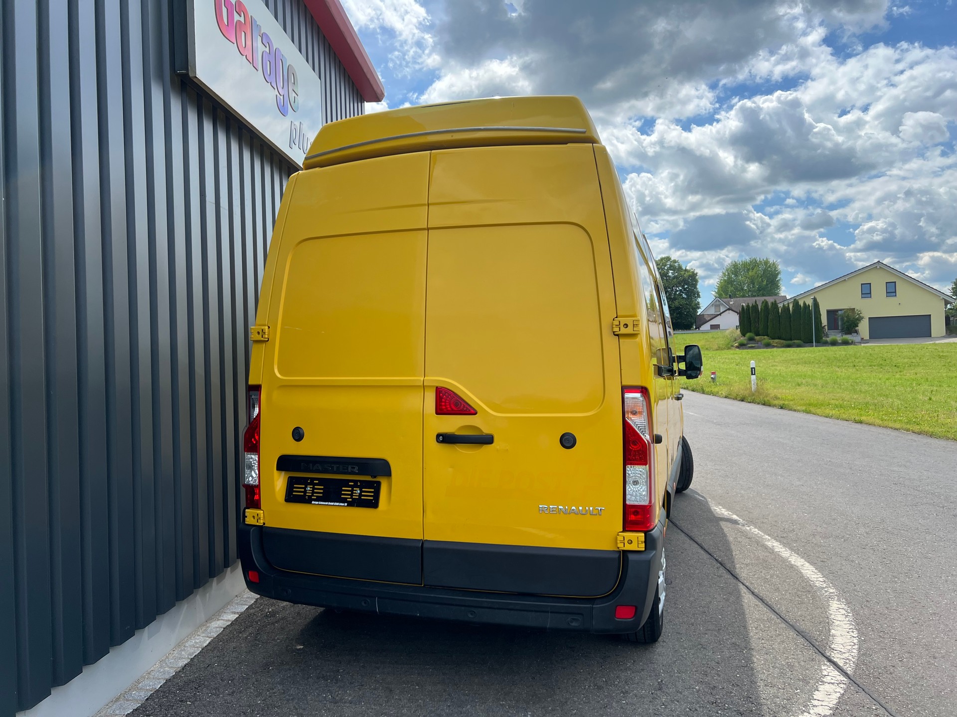 RENAULT Master T35 2.3dCi 135 L3H3-image-6