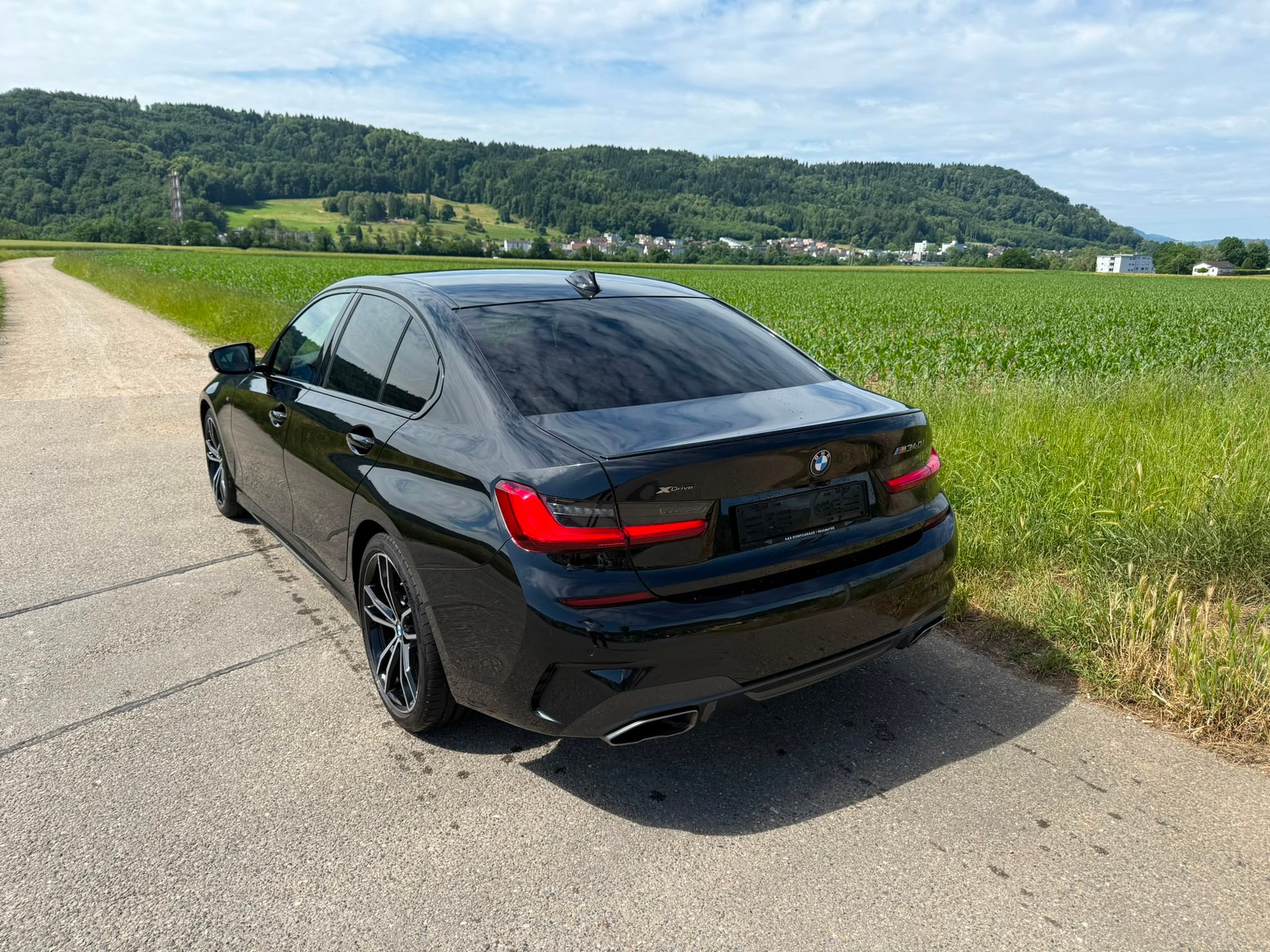 BMW M340i xDrive 48V Steptronic-image-2