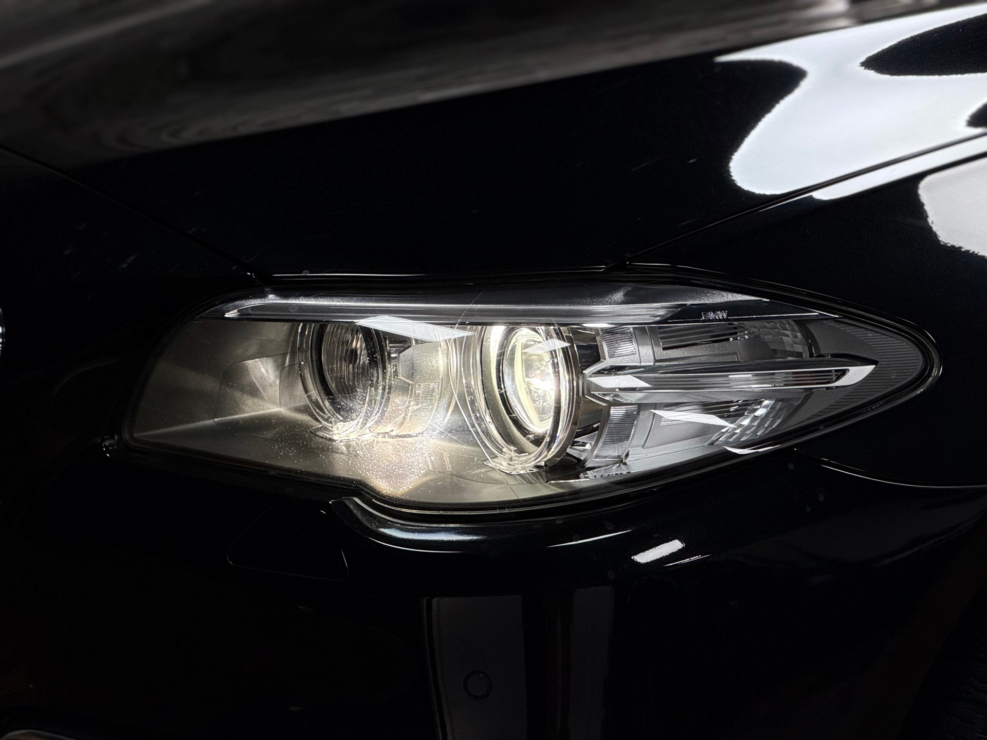 BMW 520d xDrive Luxury Line Steptronic-image-7