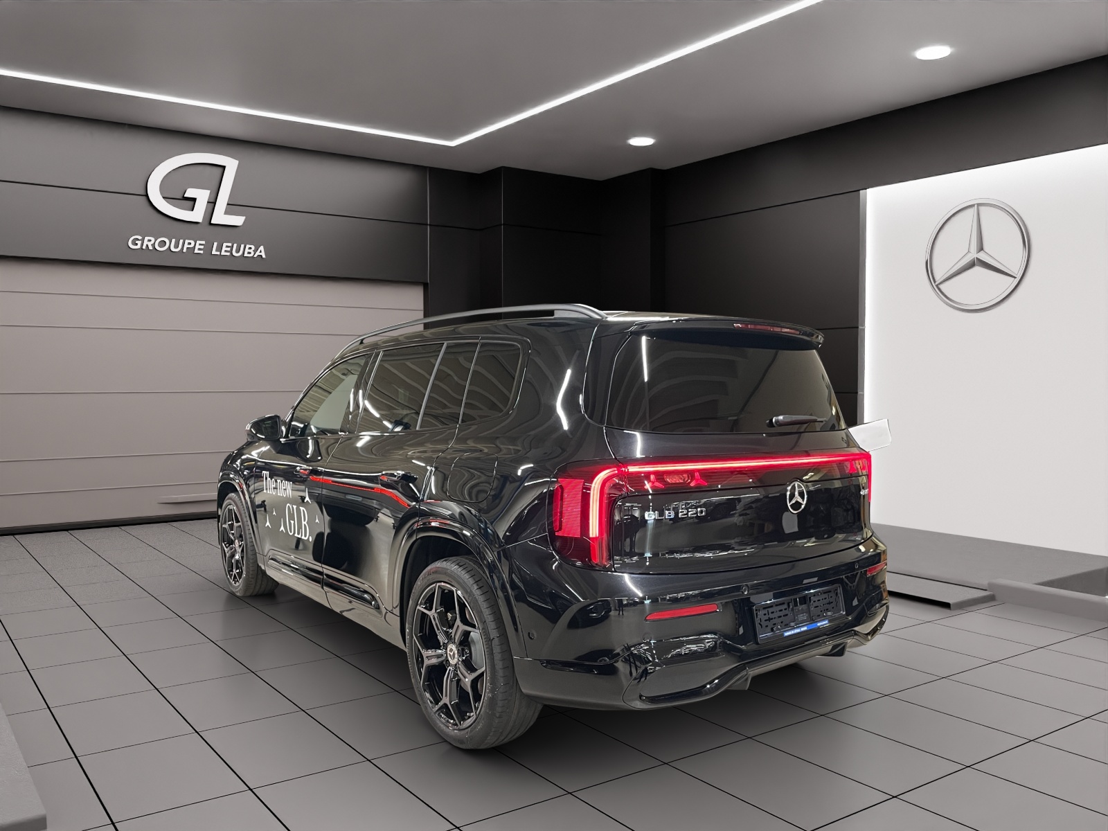 MERCEDES-BENZ GLB 220 d 4Matic 8G-Tronic-image-3