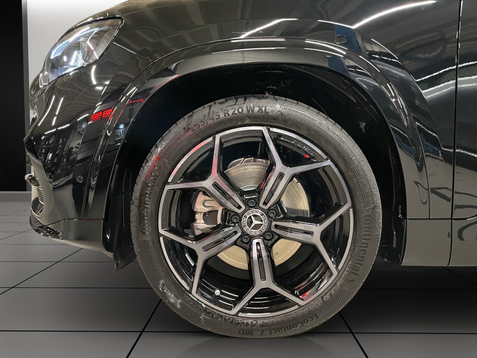 MERCEDES-BENZ GLB 220 d 4Matic 8G-Tronic-image-6