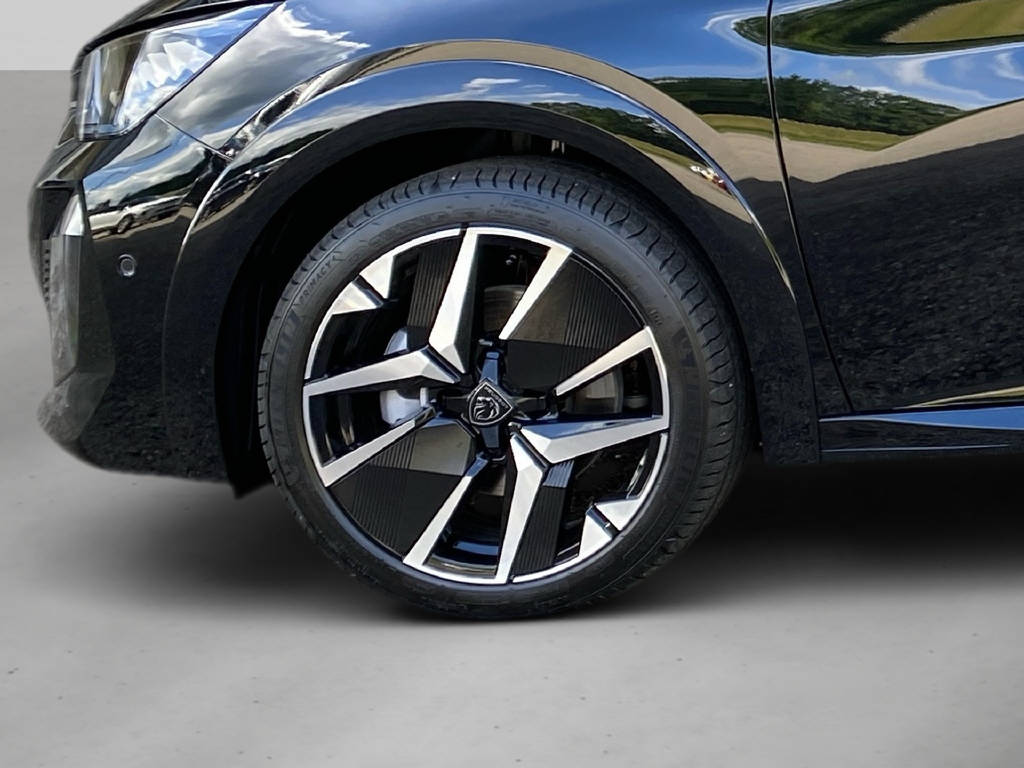 PEUGEOT 208 1.2 Hybrid 145 GT-image-5