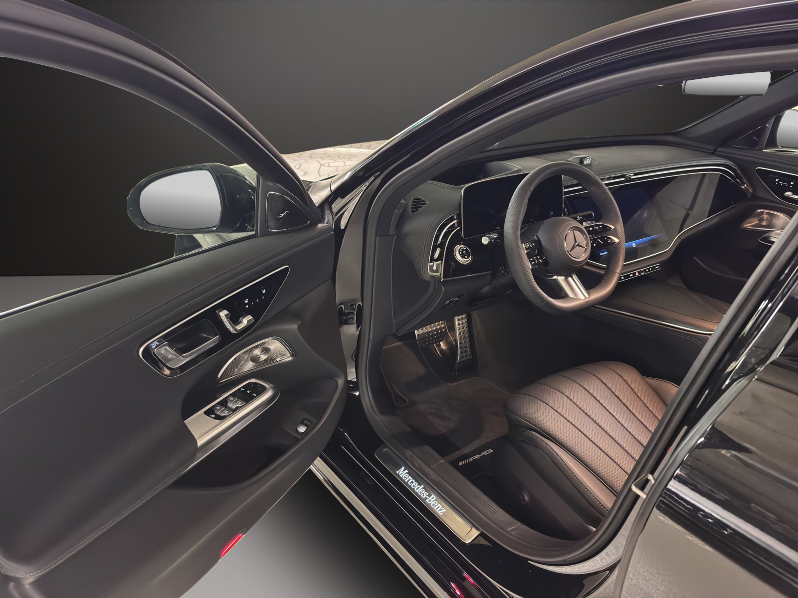MERCEDES-BENZ E 220 d 4Matic 9G-Tronic-image-9