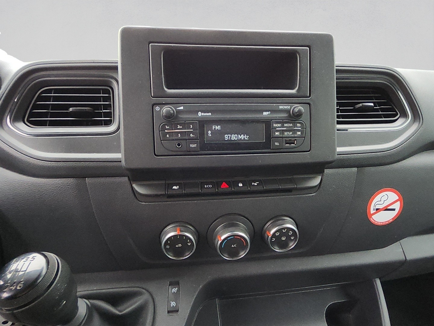 RENAULT Master T35 2.3 Blue dCi 150 L2H2-image-12