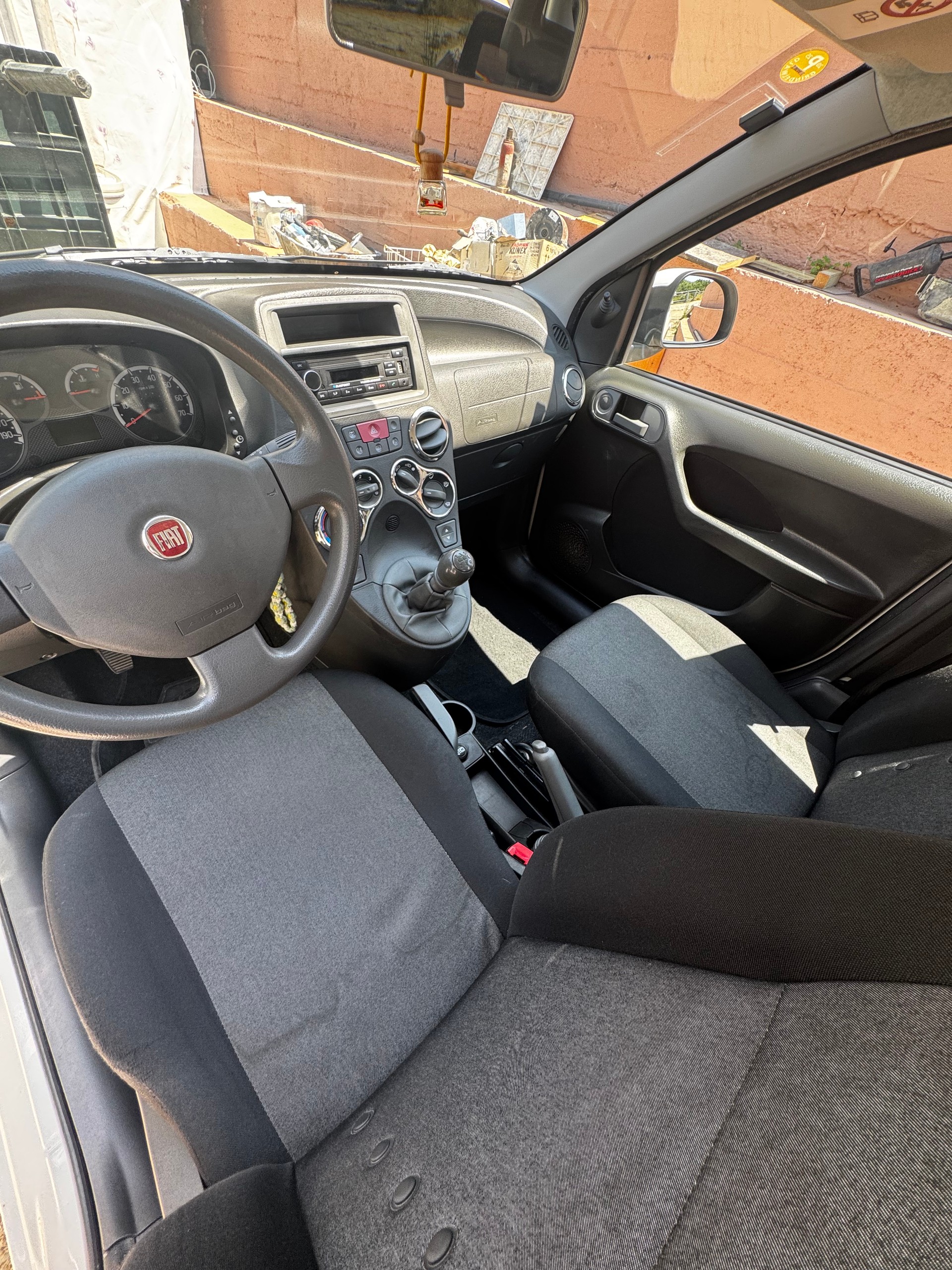 FIAT Panda 1.2 Climbing 4x4 (Kleinwagen)-image-4