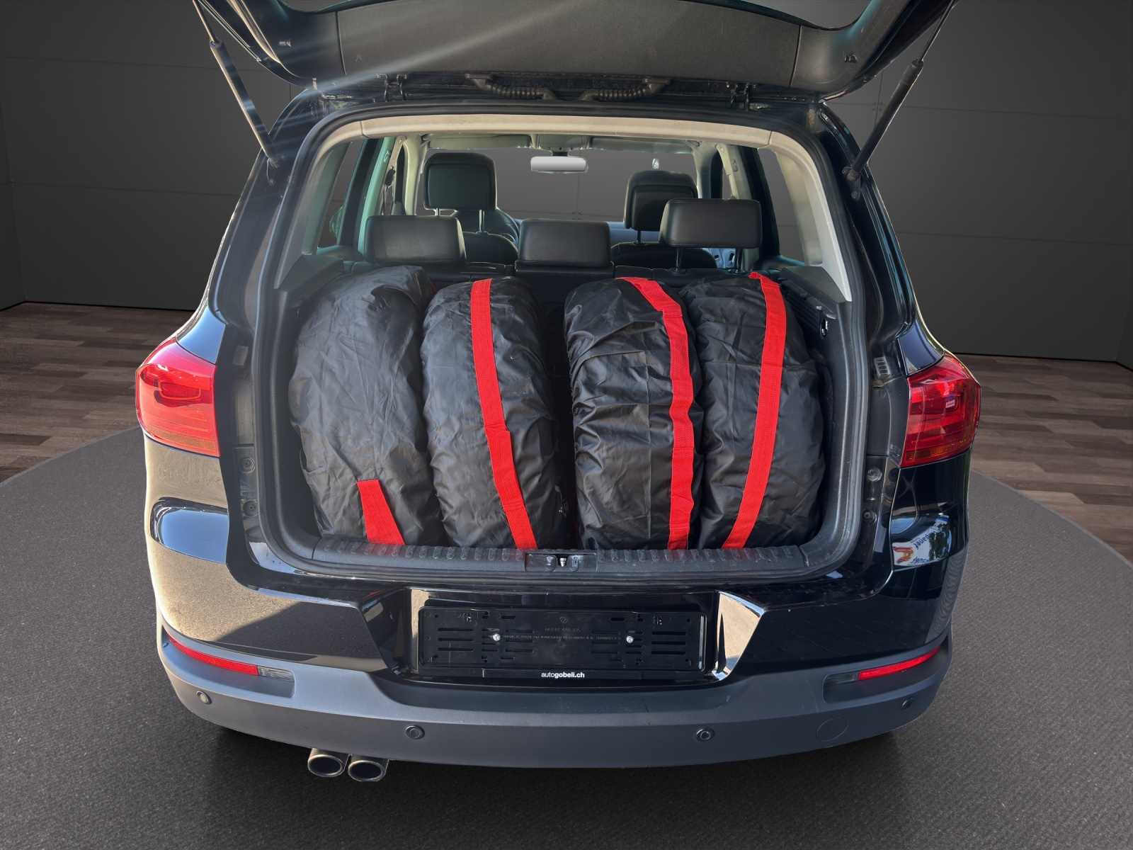 VW Tiguan 2.0 TSI Sport&Style 4Motion-image-11