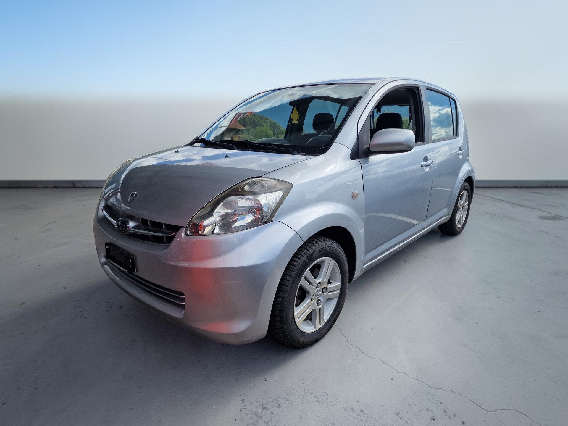 SUBARU Justy 1.0 12Mt Gara Neu MFK 8x Alu-image-5