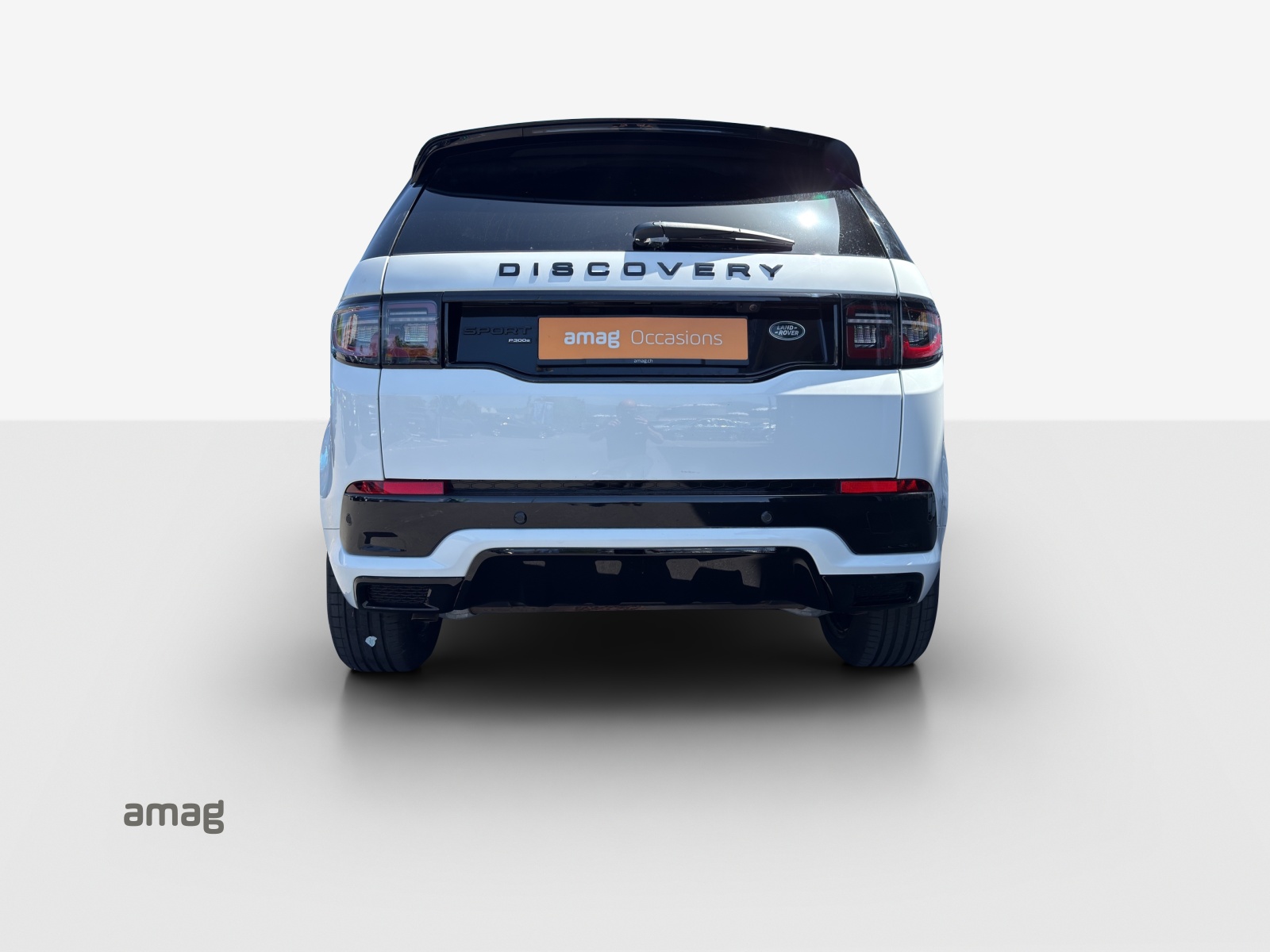 LAND ROVER Discovery Sport R Dyn P300e 1.5 PHEV HSE AT8-image-4