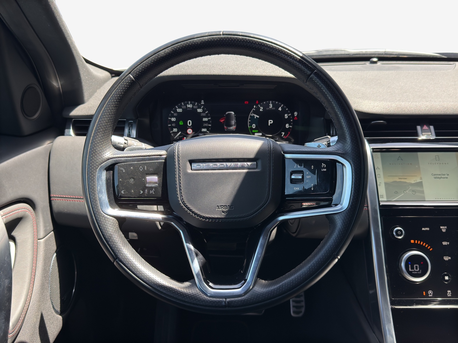 LAND ROVER Discovery Sport R Dyn P300e 1.5 PHEV HSE AT8-image-10