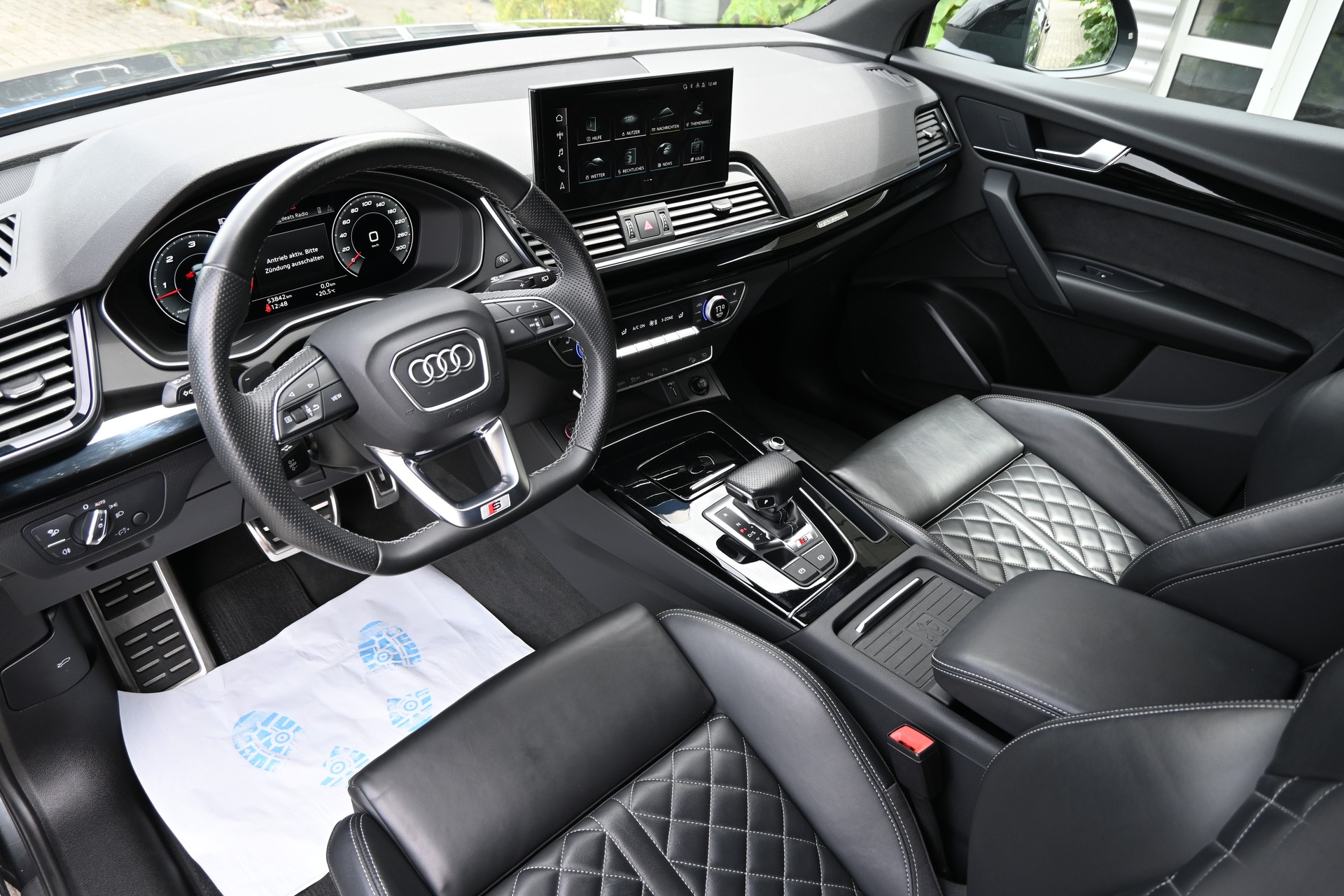 AUDI SQ5 Sportback 3.0 V6 TDI quattro tiptronic 342PS-image-9
