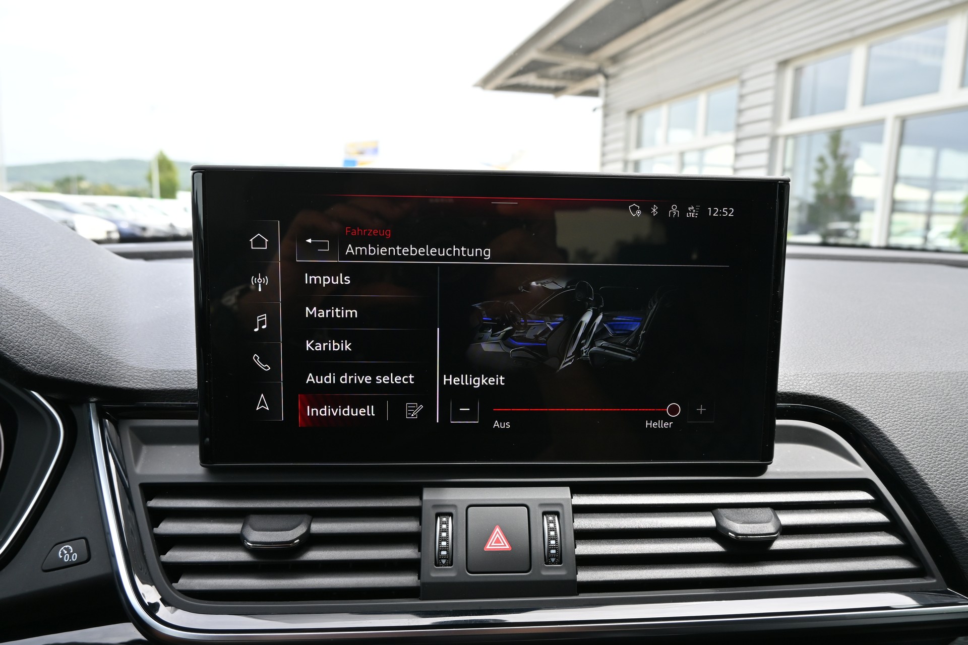 AUDI SQ5 Sportback 3.0 V6 TDI quattro tiptronic 342PS-image-26
