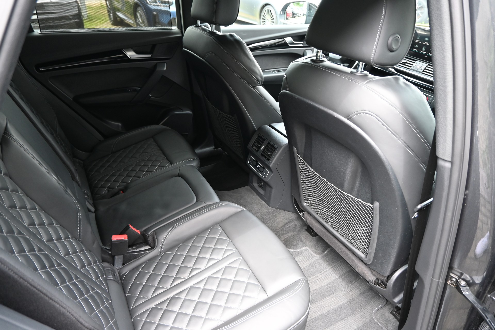 AUDI SQ5 Sportback 3.0 V6 TDI quattro tiptronic 342PS-image-15
