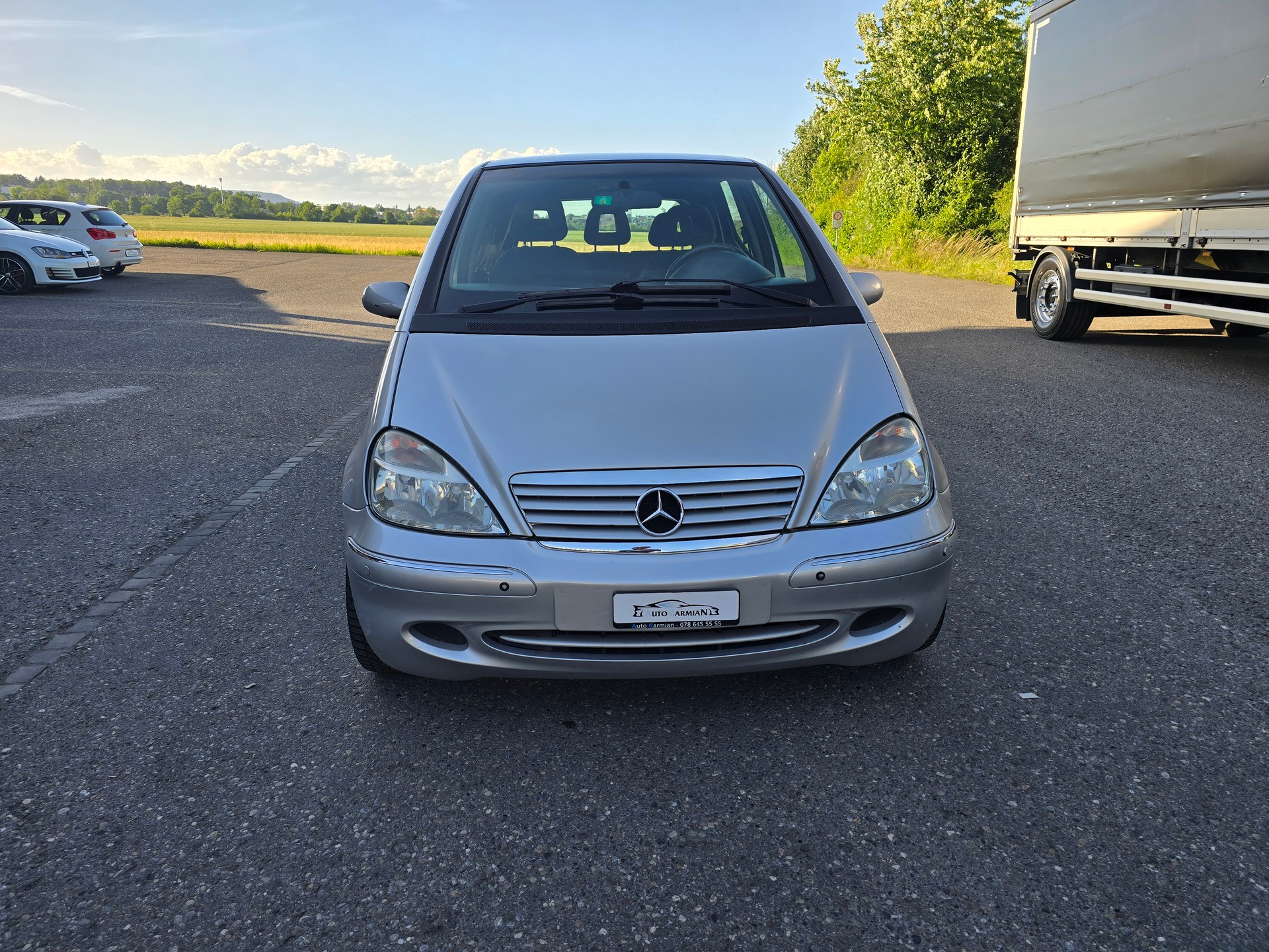 MERCEDES-BENZ A 190 Elégance-image-0