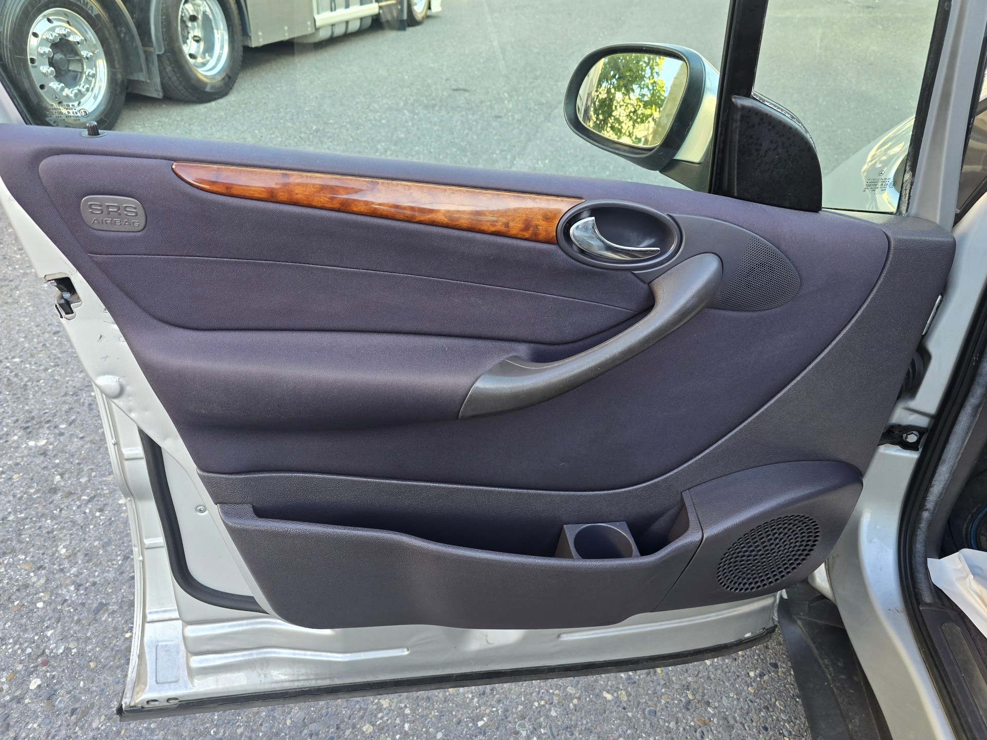 MERCEDES-BENZ A 190 Elégance-image-13