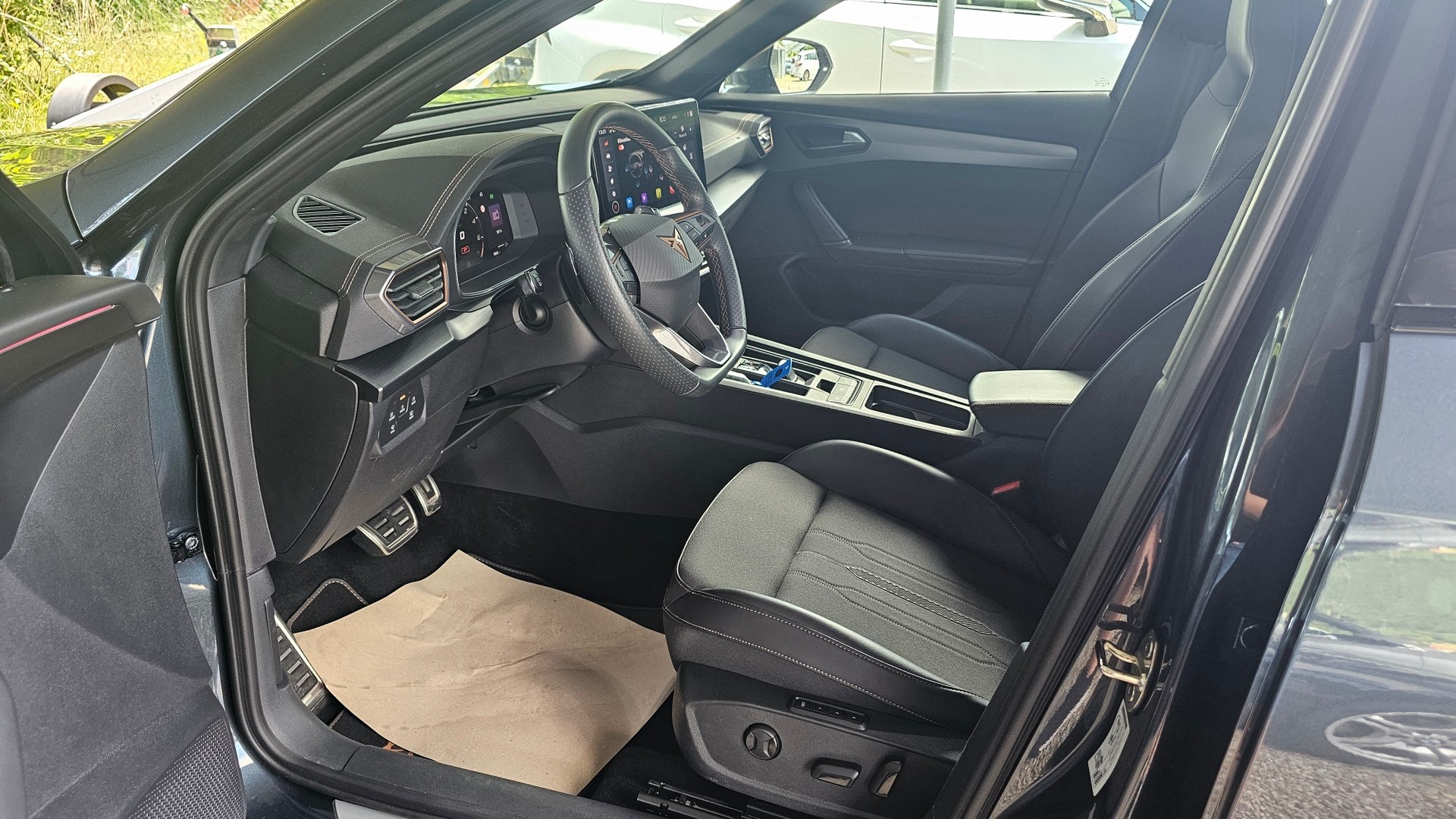 CUPRA Formentor 1.4 e-HYBRID pHEV VZ DSG-image-18