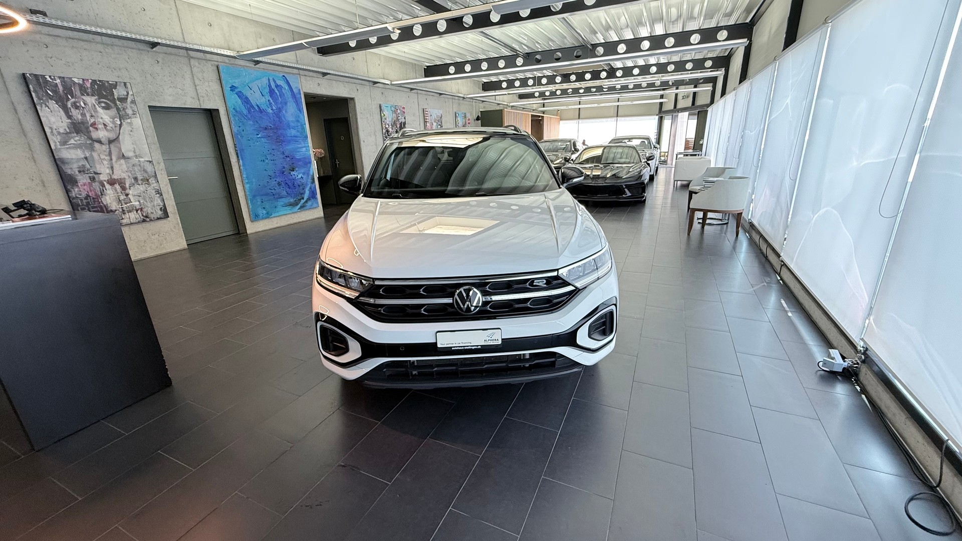 VW T-Roc 2.0 TSI R-Line DSG 4motion-image-4