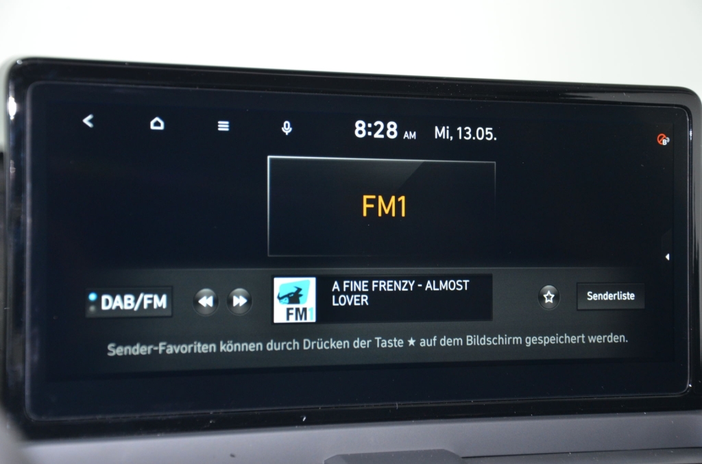HYUNDAI Inster 49kWh Luxury-image-17