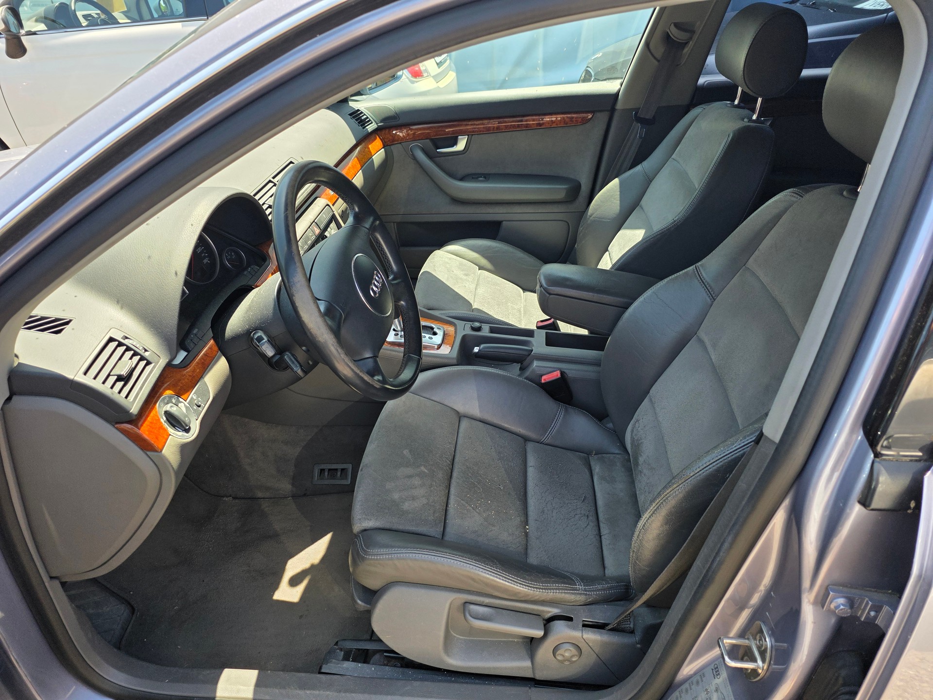 AUDI A4 Avant 3.0 V6 quattro ☆☆☆ Motor und Getriebe einwandfrei ☆☆☆-image-5