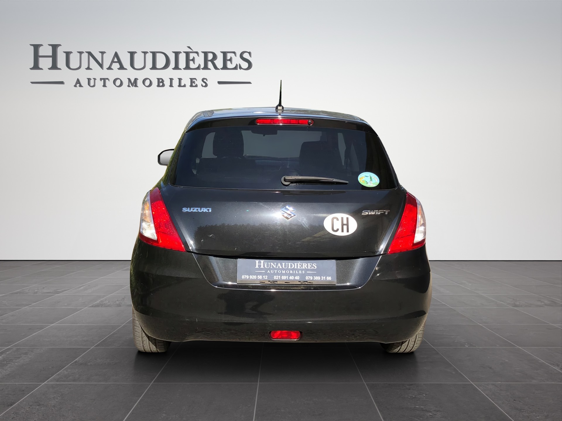 SUZUKI Swift 1.2i 16V Sergio Cellano-image-14