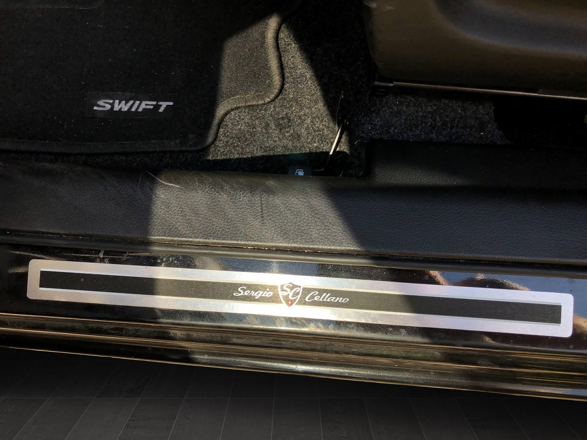 SUZUKI Swift 1.2i 16V Sergio Cellano-image-8