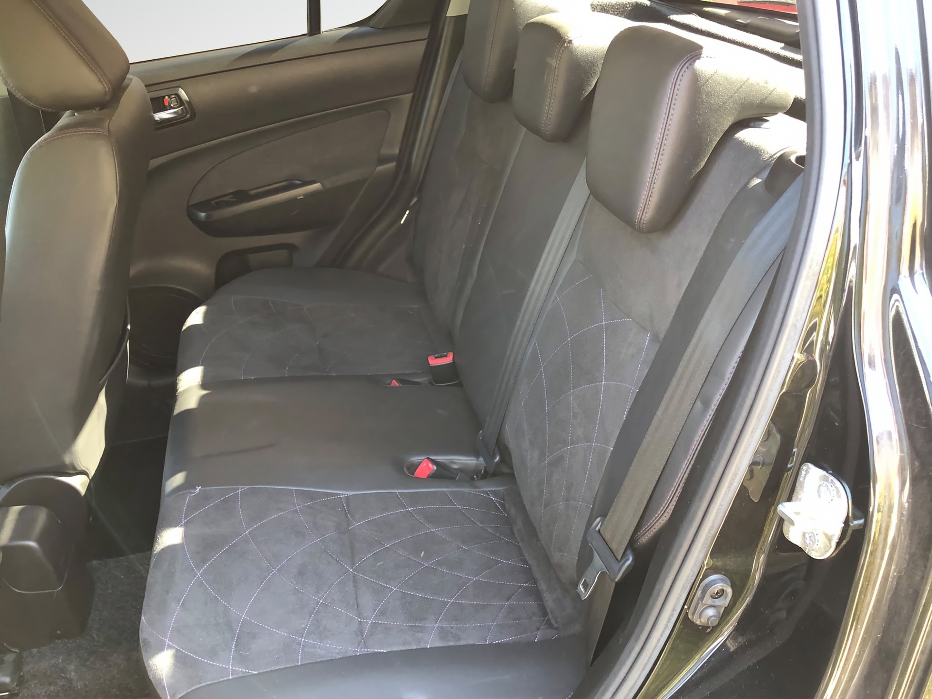 SUZUKI Swift 1.2i 16V Sergio Cellano-image-10