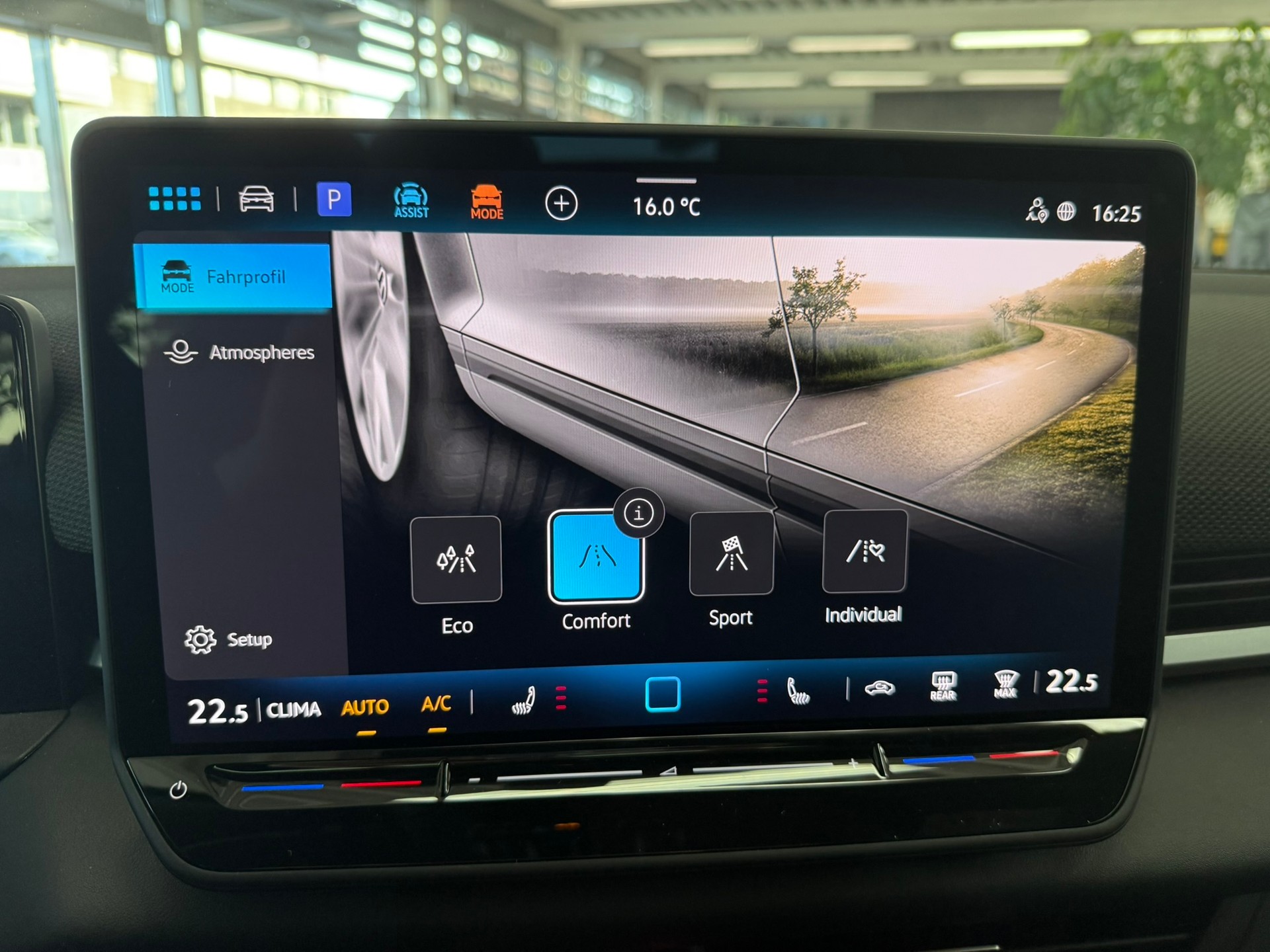 VW T-Roc 1.5 eTSI mHEV R-Line DSG, 8-fach bereift-image-20