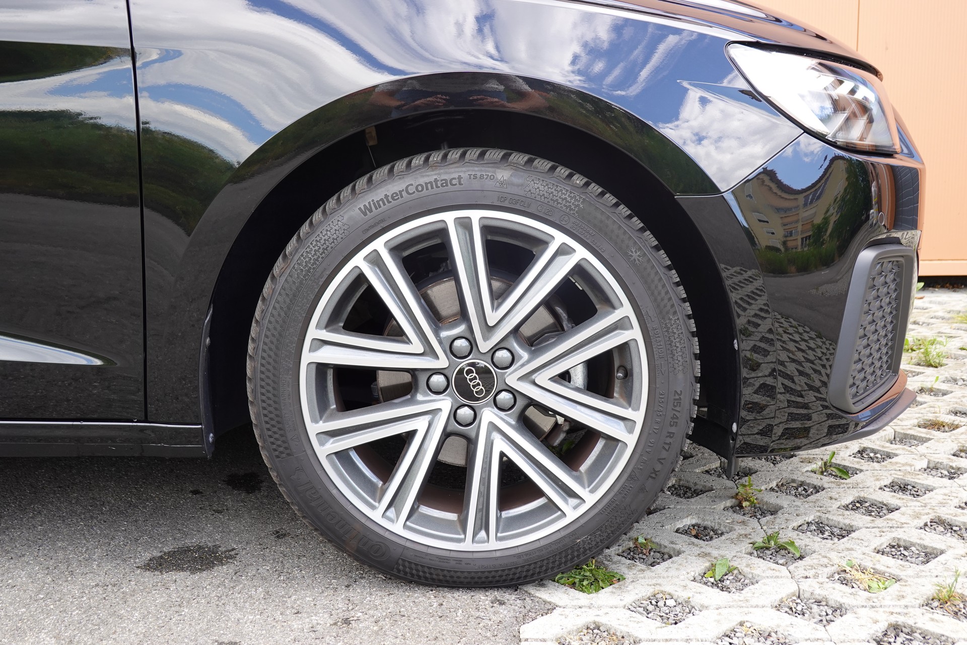 AUDI A1 Sportback 30 TFSI S Line Attraction S-tronic * Vehicule CH * Sièges Chauffant * Tempomat * Caméra *-image-4