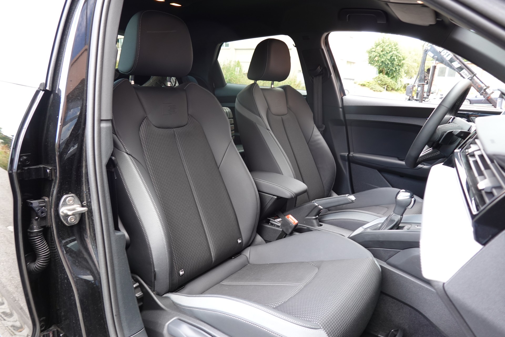 AUDI A1 Sportback 30 TFSI S Line Attraction S-tronic * Vehicule CH * Sièges Chauffant * Tempomat * Caméra *-image-20