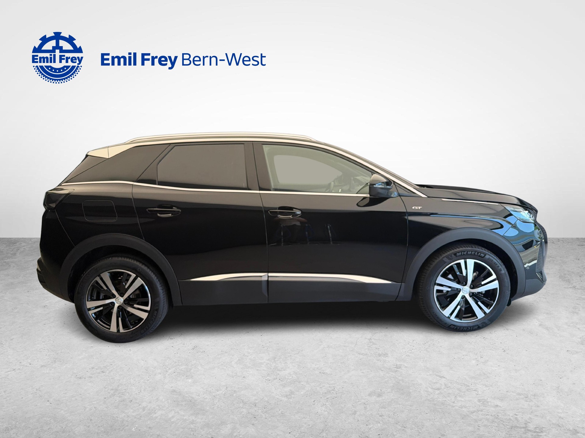 PEUGEOT 3008 1.2 Hybrid GT-image-5
