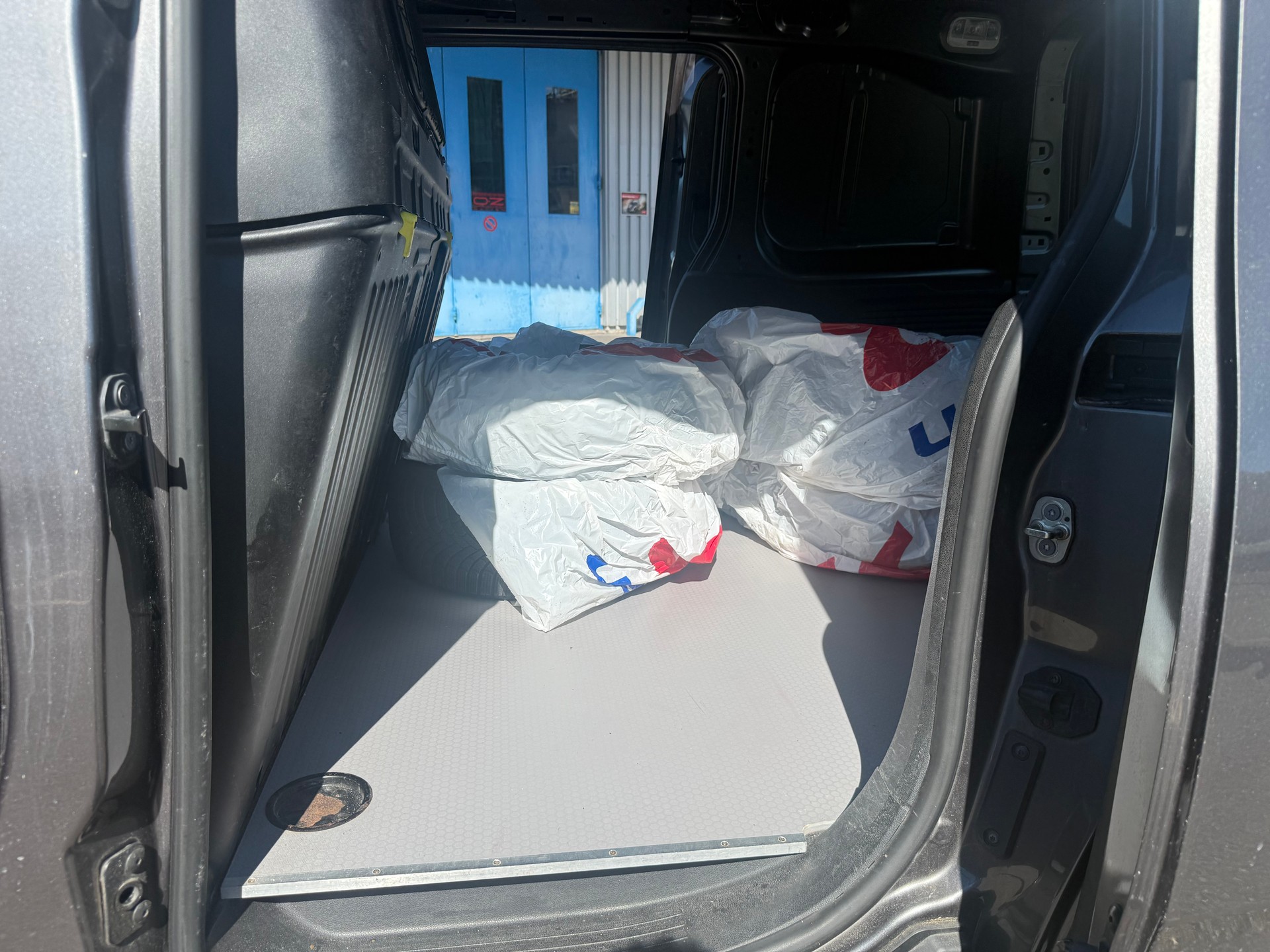 TOYOTA Proace City Van 1.2 Active Medium-image-6