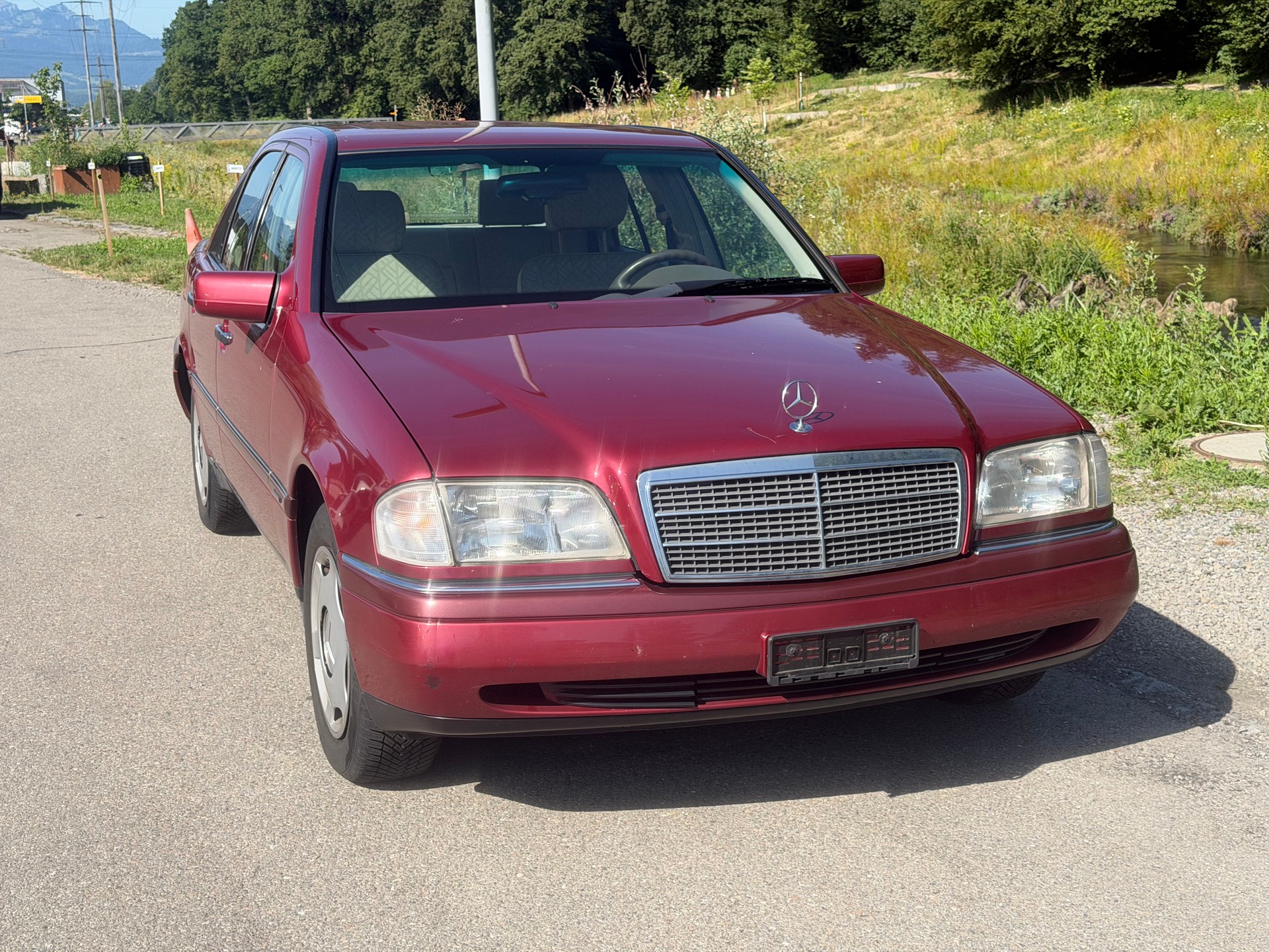 MERCEDES-BENZ C 200 Elégance-image-1