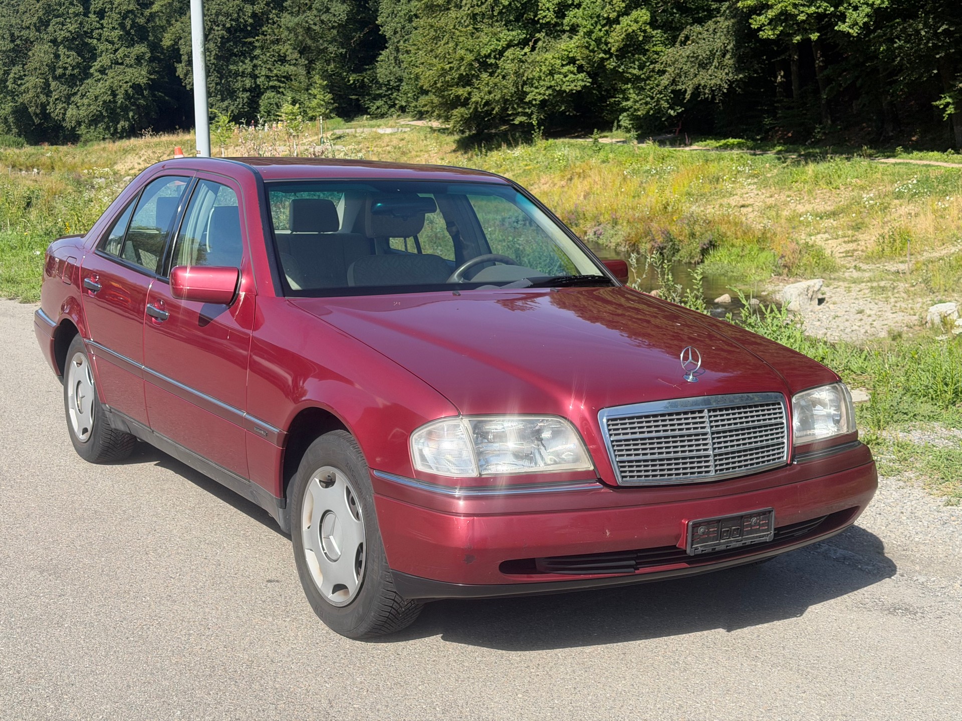 MERCEDES-BENZ C 200 Elégance-image-0