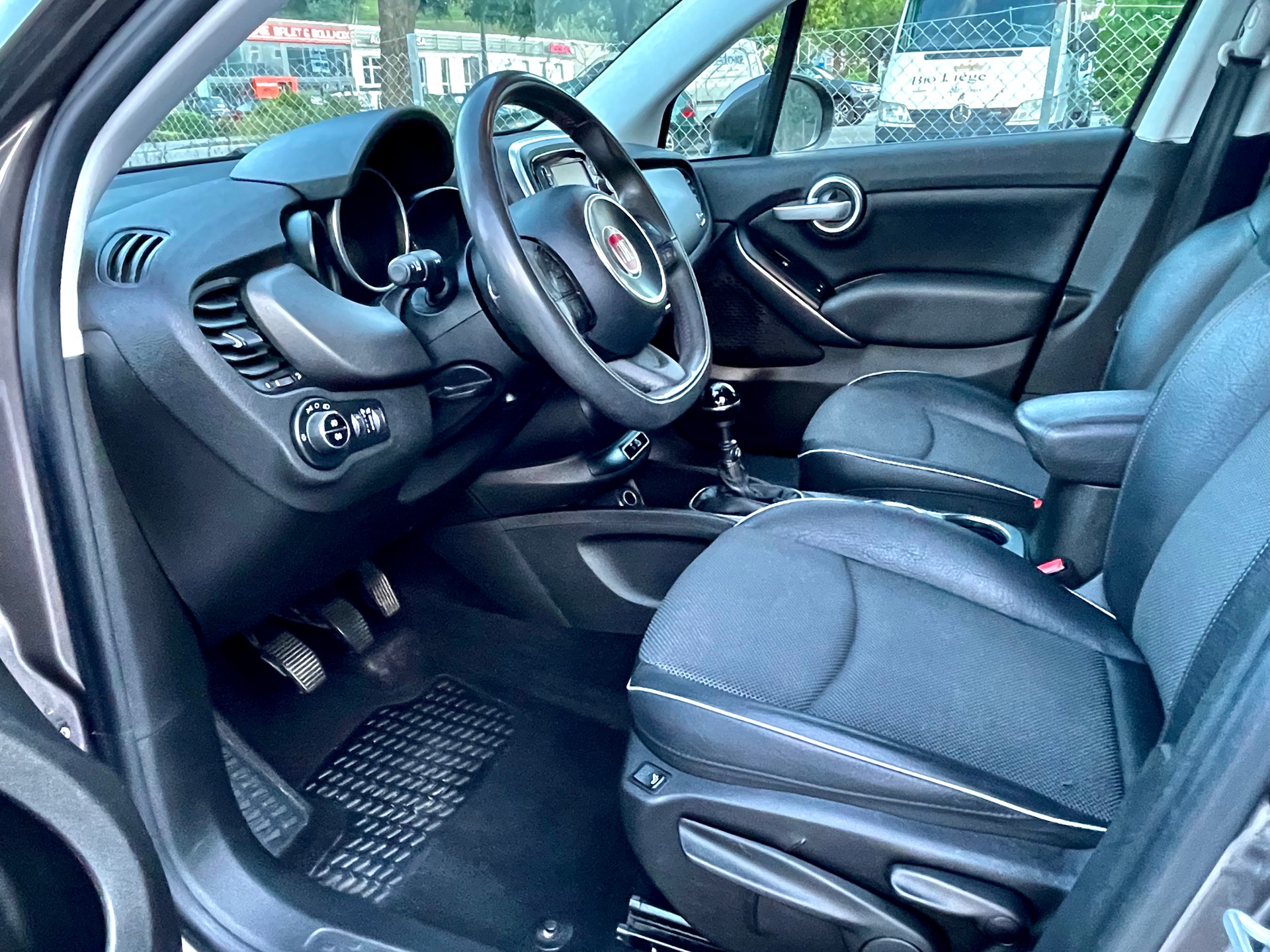 FIAT 500X 2.0 MJ Cross 4x4-image-12