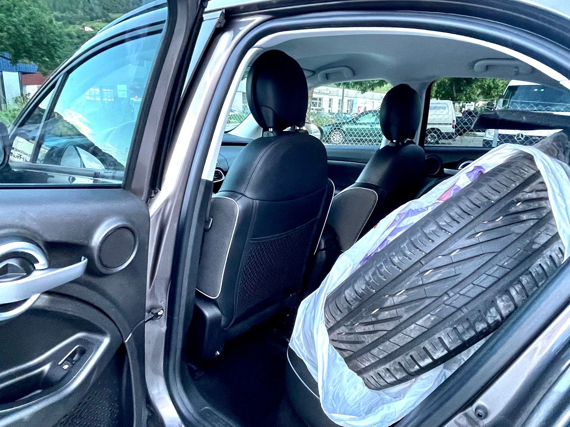 FIAT 500X 2.0 MJ Cross 4x4-image-4