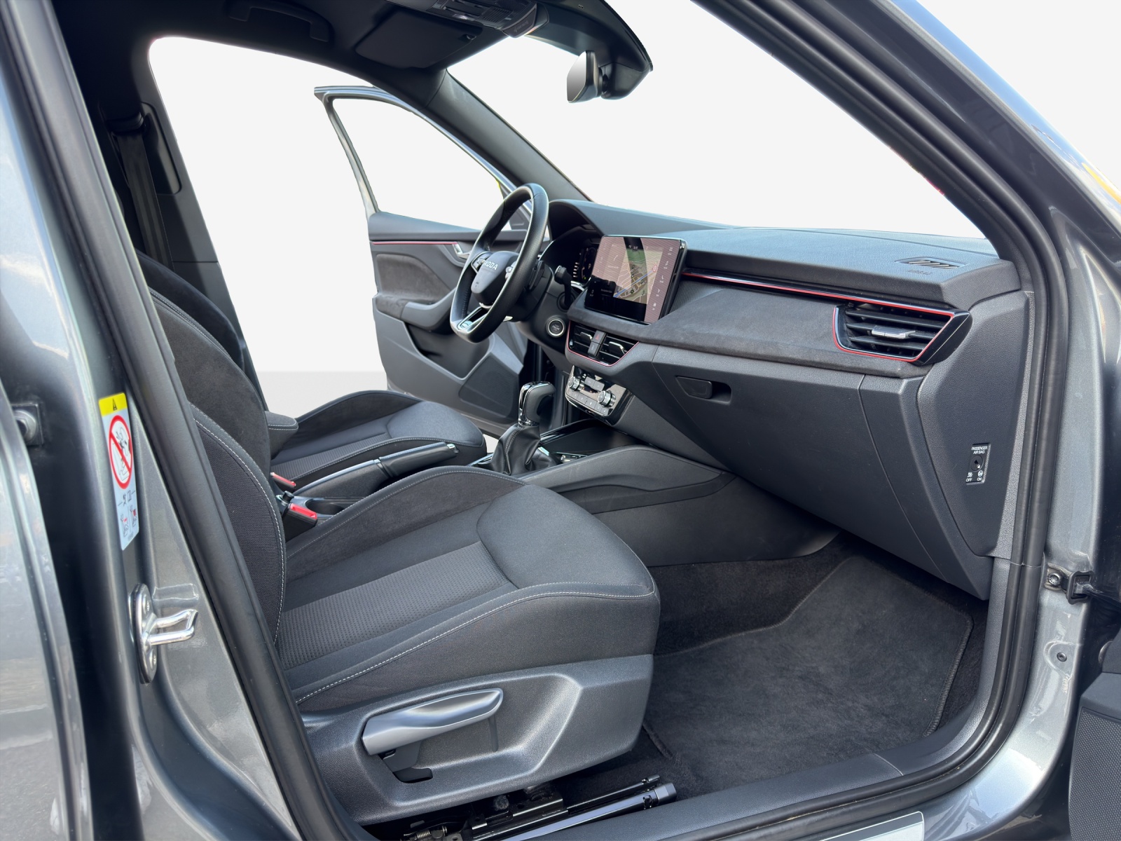 SKODA Kamiq 1.0 TSI Dynamic DSG-image-14