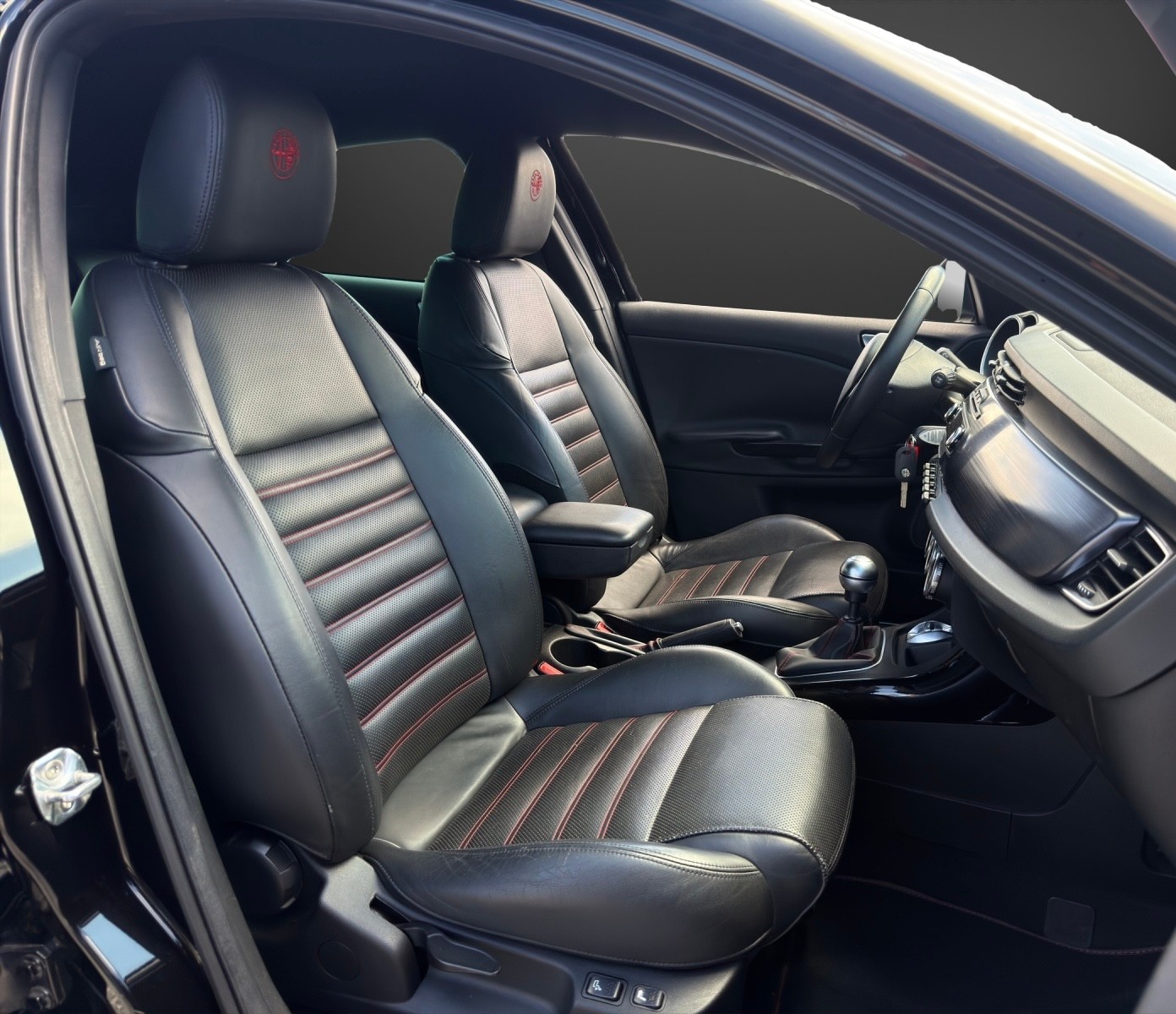ALFA ROMEO Giulietta 1.4 MultiAir Distinctive mit 170 PS-image-8
