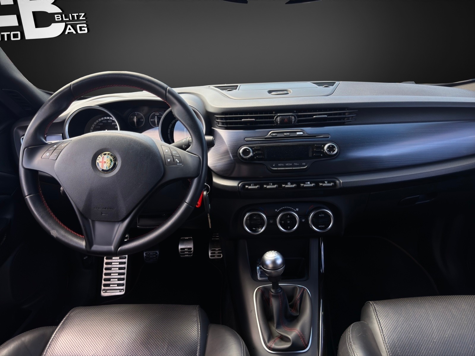 ALFA ROMEO Giulietta 1.4 MultiAir Distinctive mit 170 PS-image-10