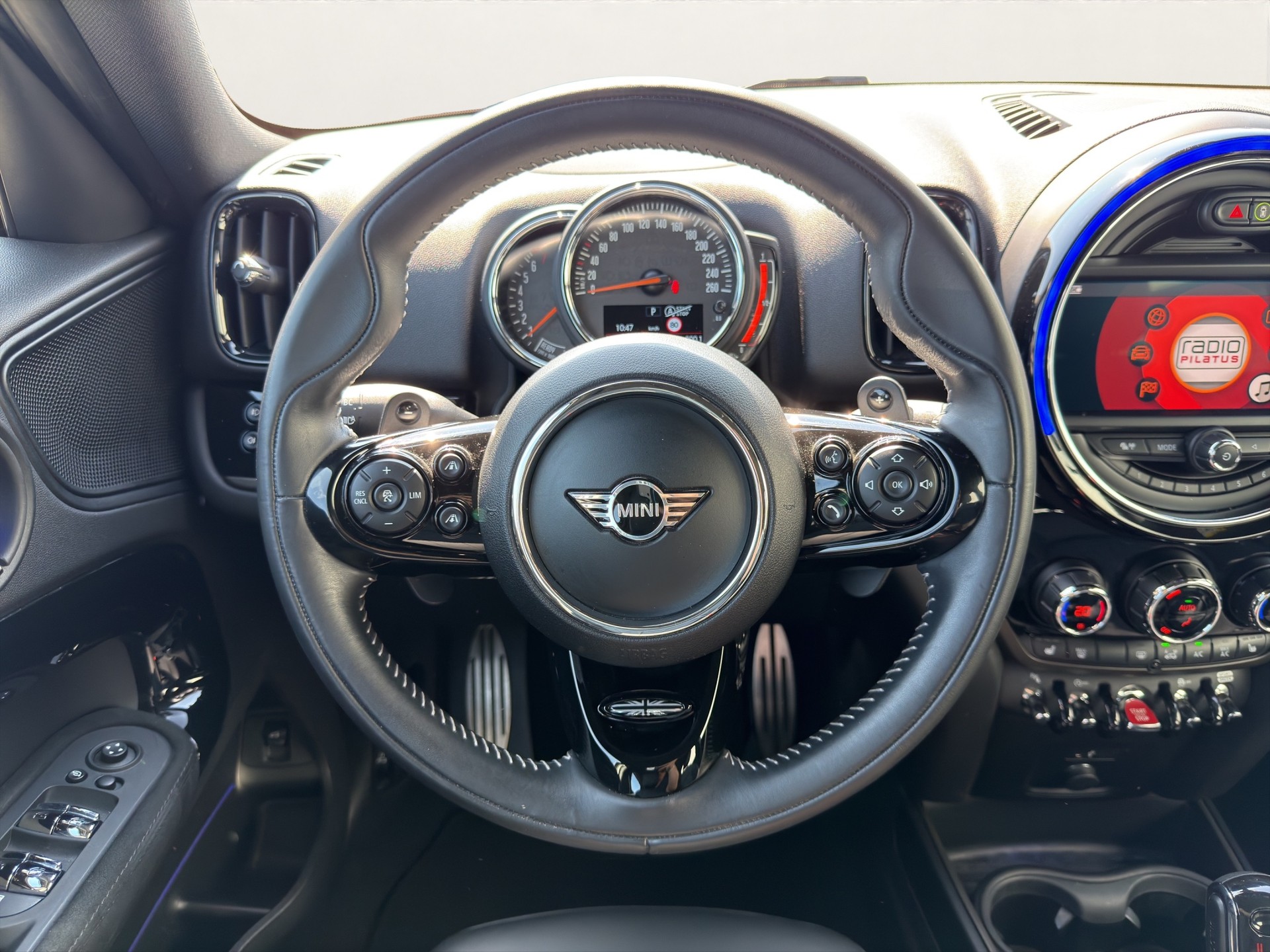 MINI Countryman Cooper S ALL4-image-10