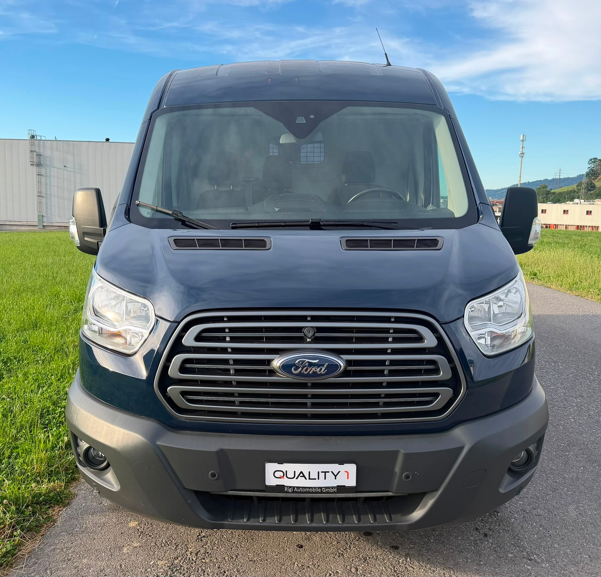 FORD Transit Van 350 L2 Trend 2.0 TDCi 170 4WD-image-6