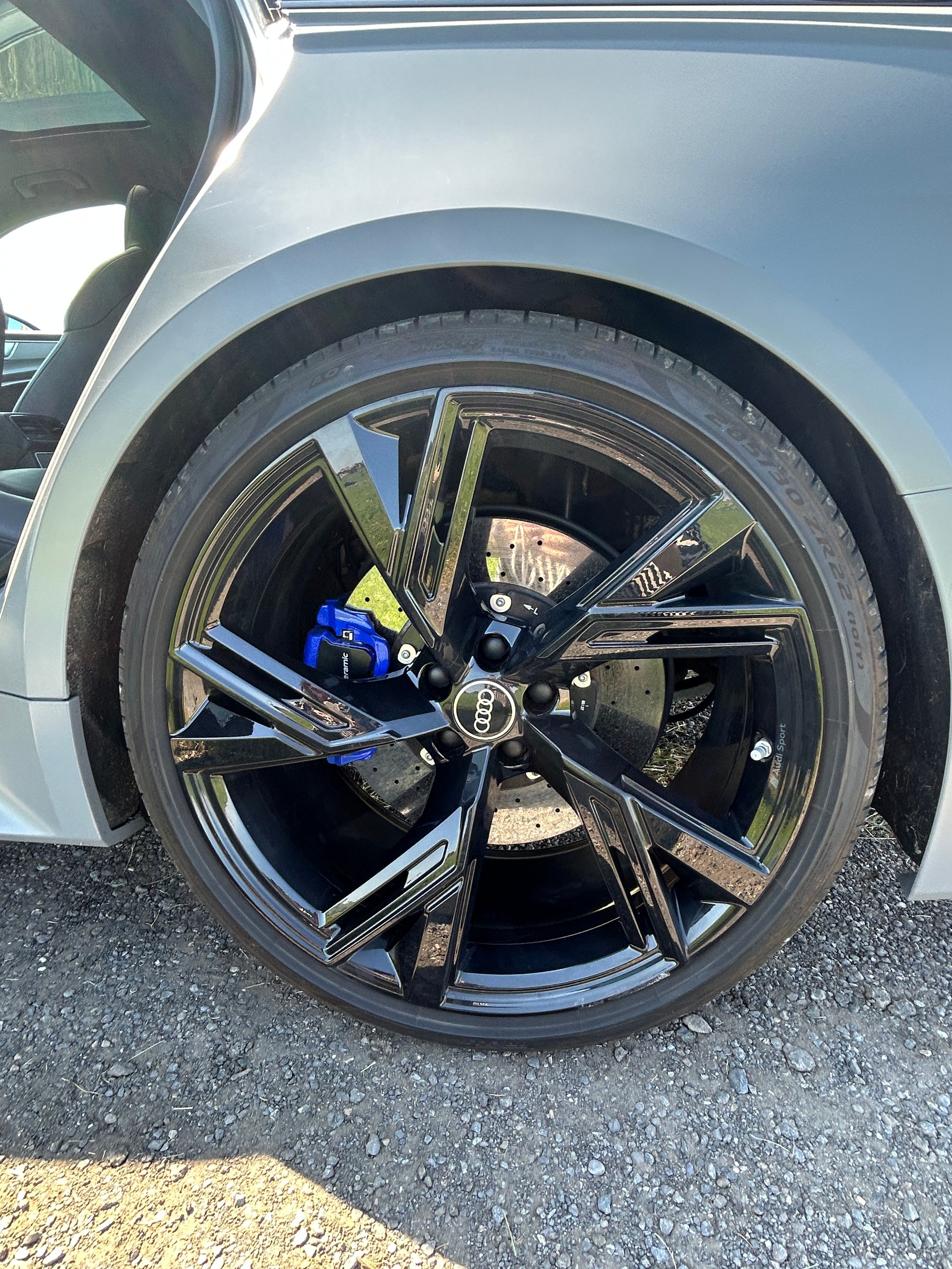 AUDI 4.0 V8 TFSI quattro T-Tronic-image-3