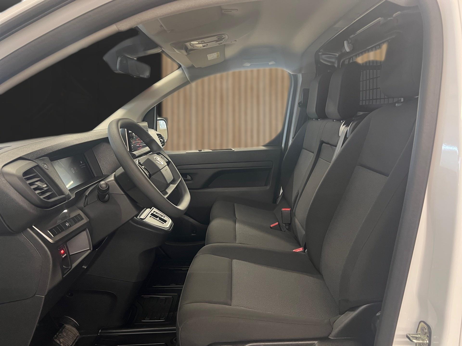 TOYOTA Proace 2.2D Panel Van Long Advanced Automat-image-11