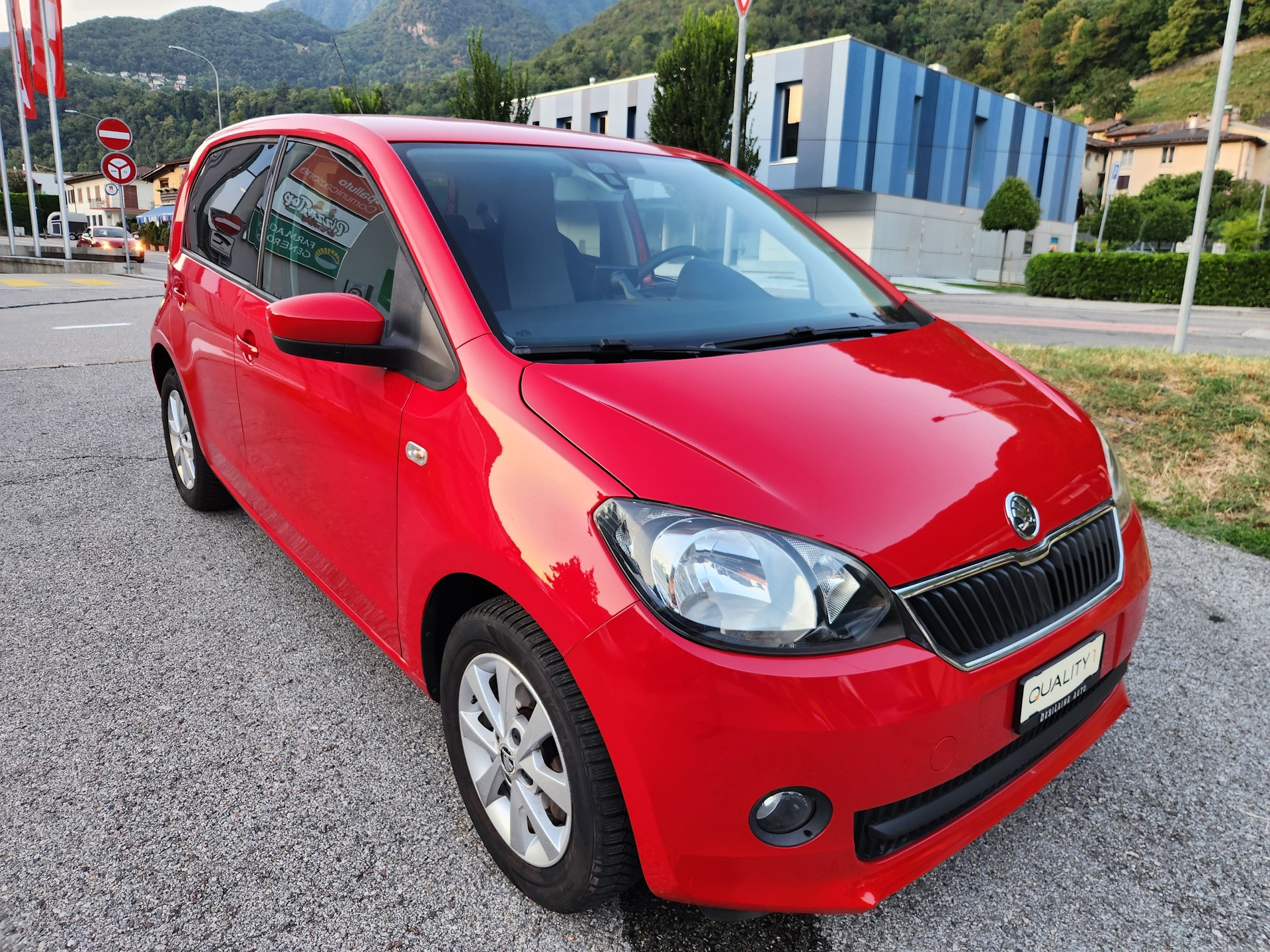 SKODA Citigo 1.0 Active ASG-image-2